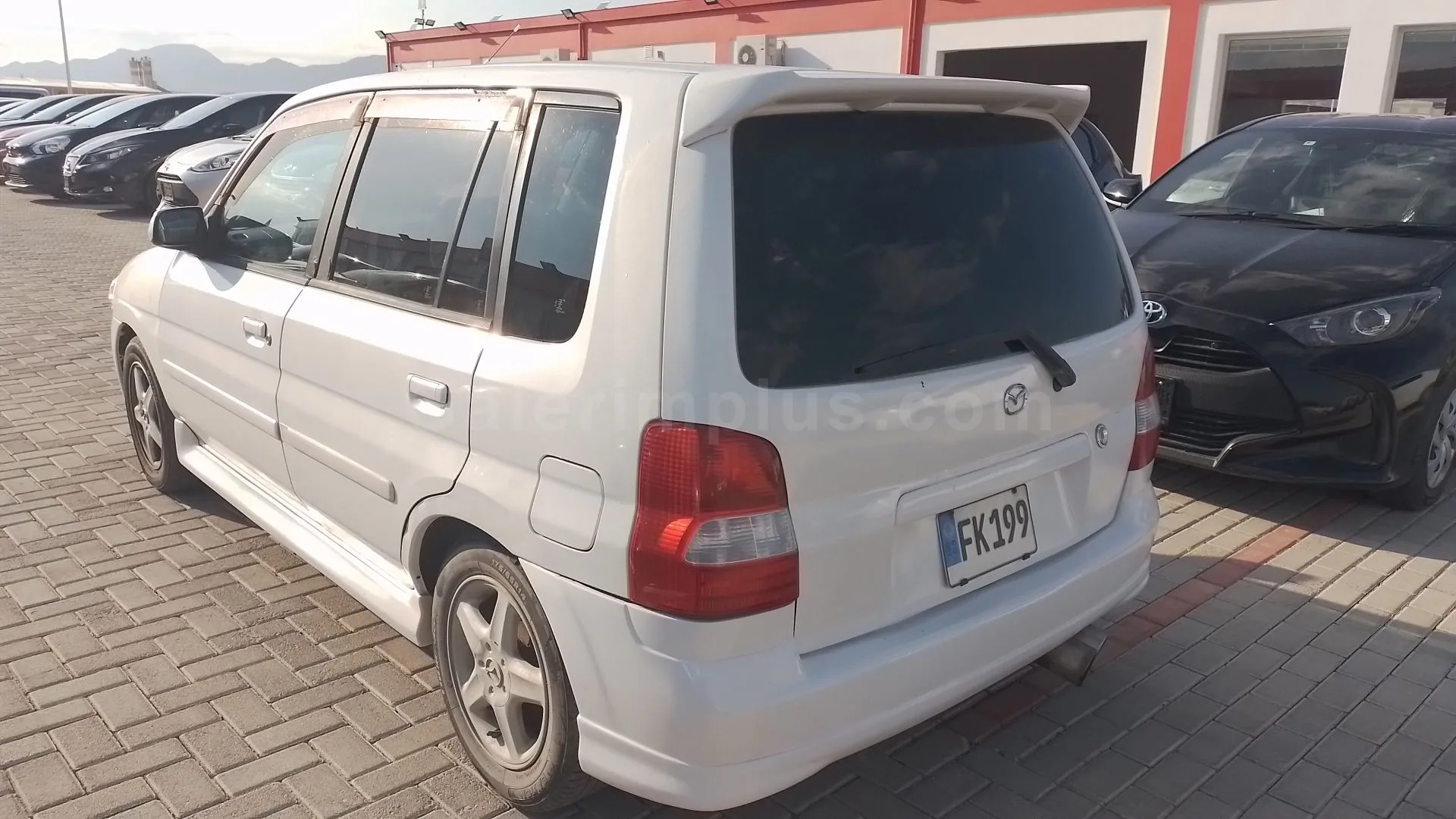 2000 Model Otomatik Mazda Demio 1.5 Lefkoşa Satılık İkinci El | GalerimPlus - Thumbnail 4