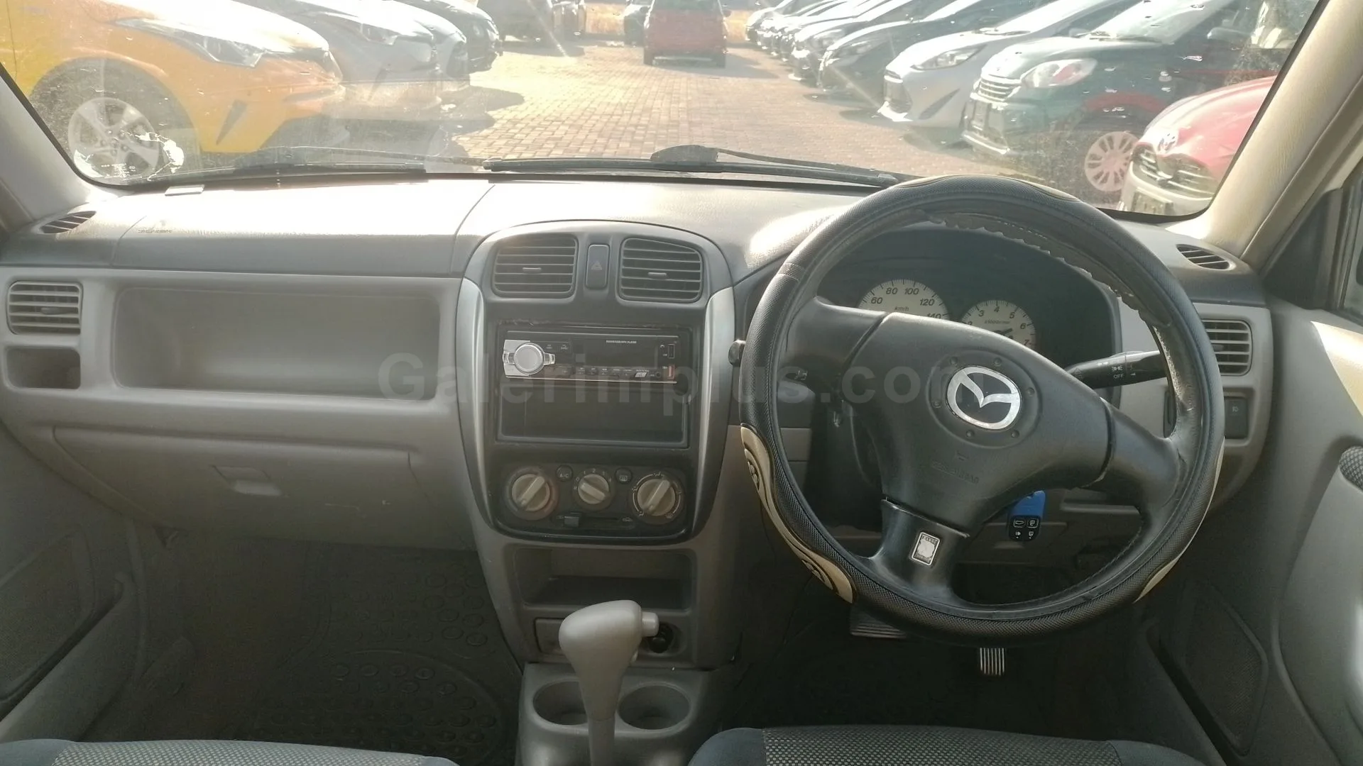2000 Model Otomatik Mazda Demio 1.5 Lefkoşa Satılık İkinci El | GalerimPlus - Thumbnail 5