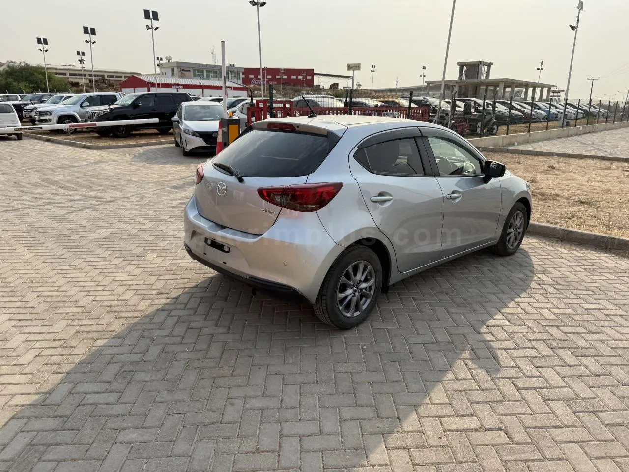 2022 Model Otomatik Mazda 2 1.5 Lefkoşa Satılık İkinci El | GalerimPlus - Thumbnail 5