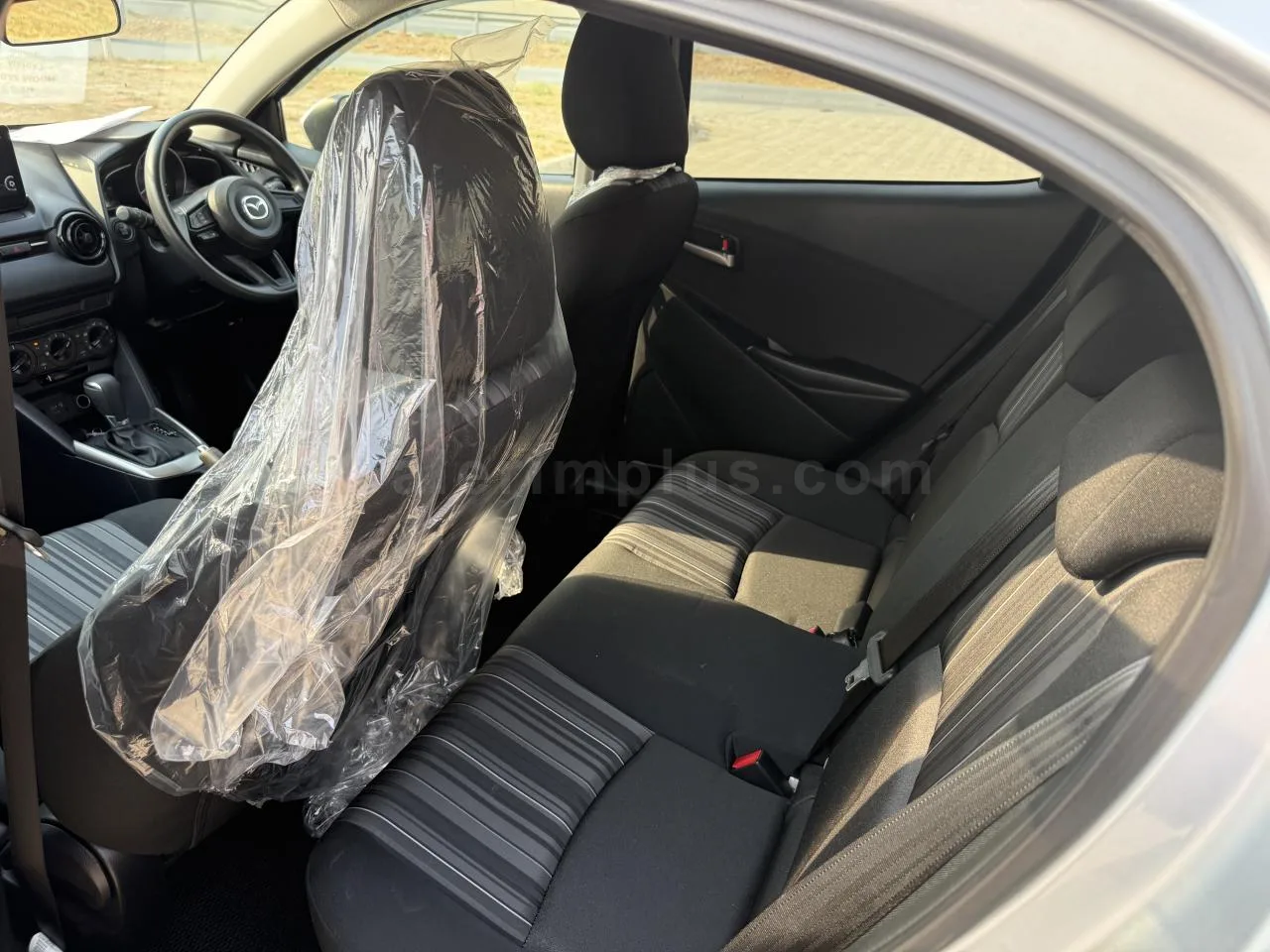 2022 Model Otomatik Mazda 2 1.5 Lefkoşa Satılık İkinci El | GalerimPlus - Thumbnail 8