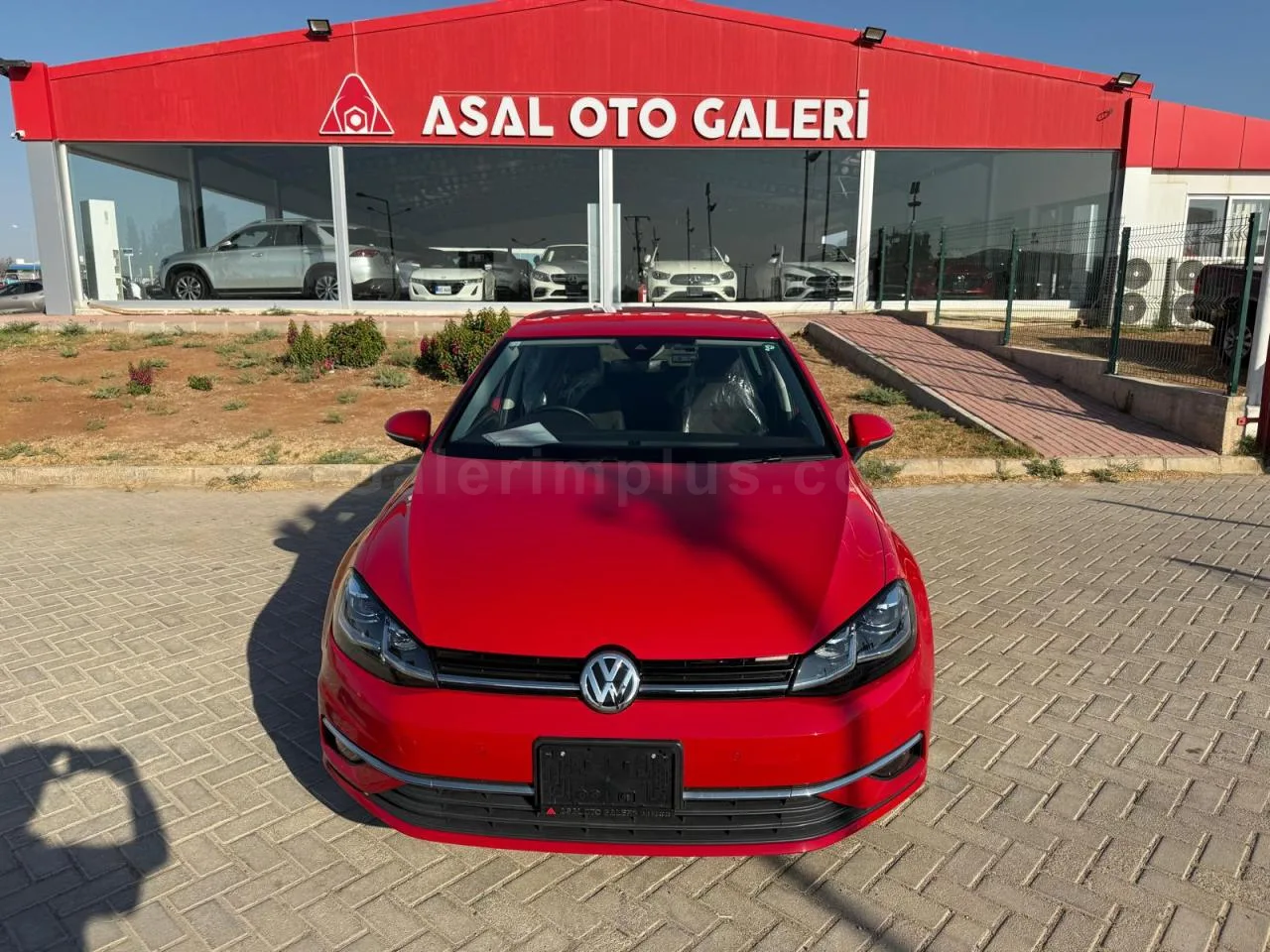 2020 Model Otomatik Volkswagen Golf 2.0 TDI Lefkoşa Satılık İkinci El | GalerimPlus - Thumbnail 2