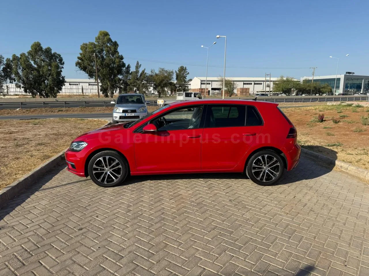 2020 Model Otomatik Volkswagen Golf 2.0 TDI Lefkoşa Satılık İkinci El | GalerimPlus - Thumbnail 7