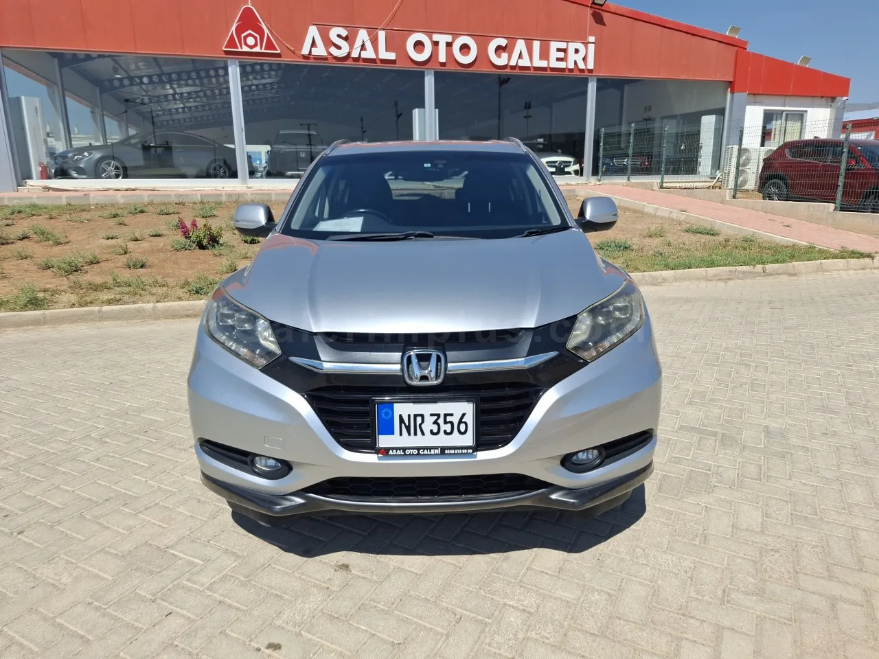 2014 Model Otomatik Honda Vezel 1.5 i-VTEC CVT Lefkoşa Satılık İkinci El | GalerimPlus - Thumbnail 2