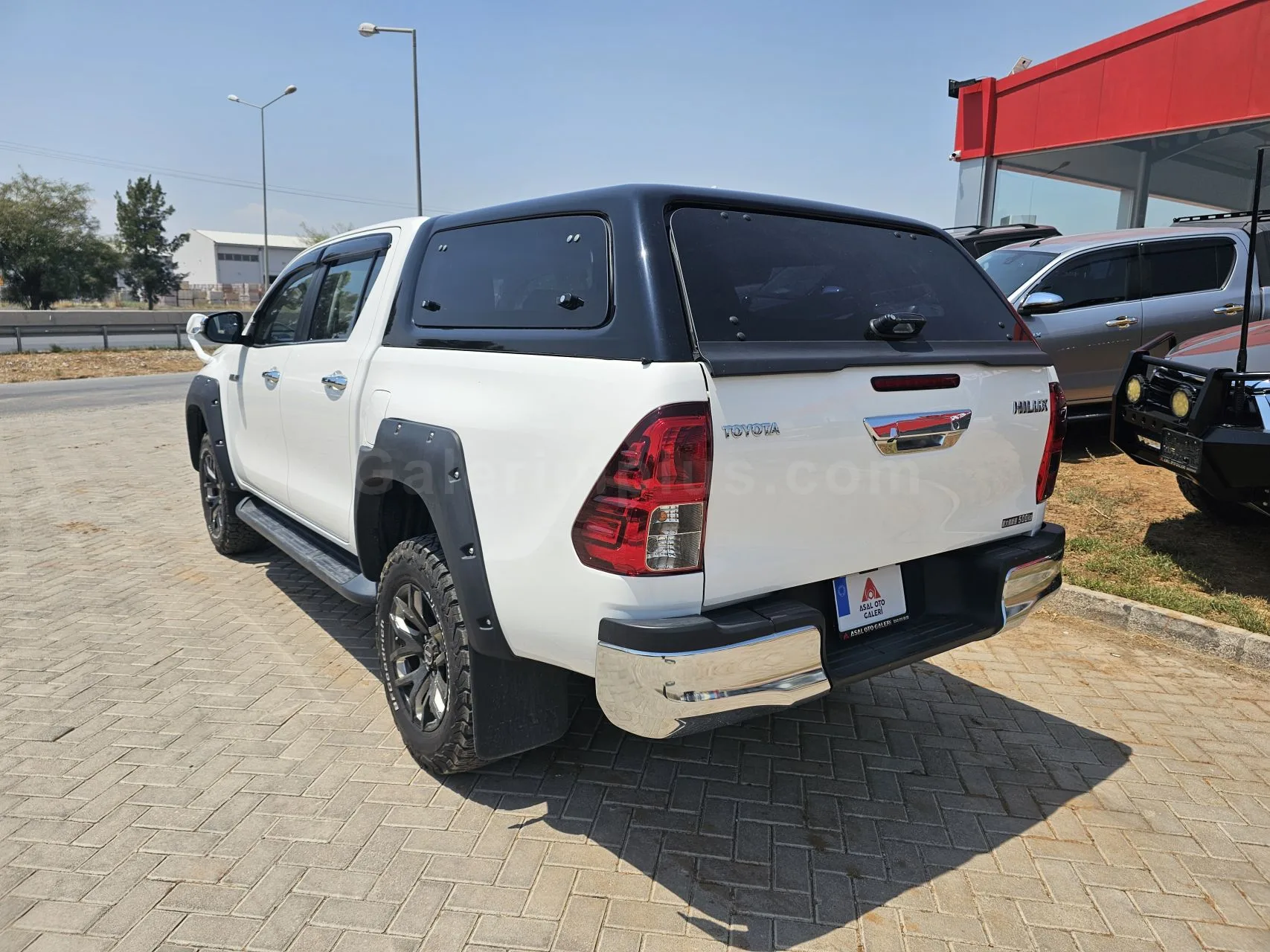 2019 Model Otomatik Toyota Hilux 2.4 D Lefkoşa Satılık İkinci El | GalerimPlus - Thumbnail 4