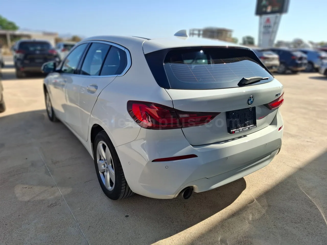 2021 Model Otomatik BMW 1 Serisi 118i İskele Satılık İkinci El | GalerimPlus - Thumbnail 5