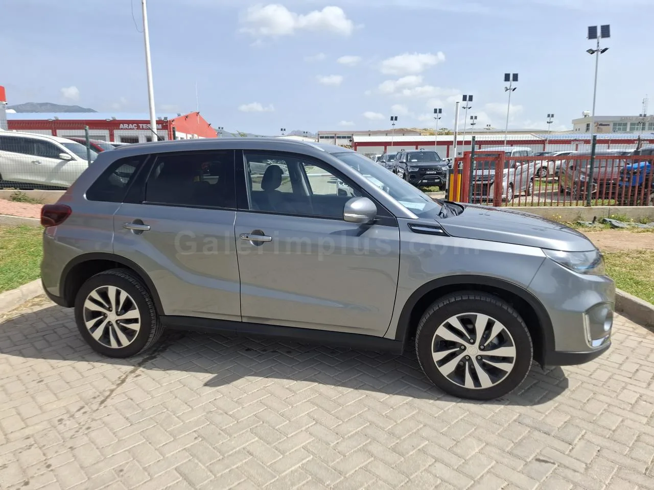 2024 Model Otomatik Suzuki Escudo Lefkoşa Satılık İkinci El | GalerimPlus - Thumbnail 4