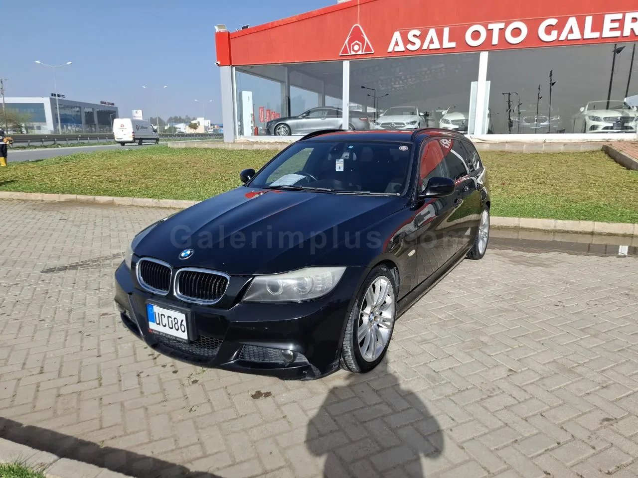 2013 BMW 3 Serisi 320i GASOLINE AUTOMATIC Lefkoşa İlan görseli - GalerimPlus