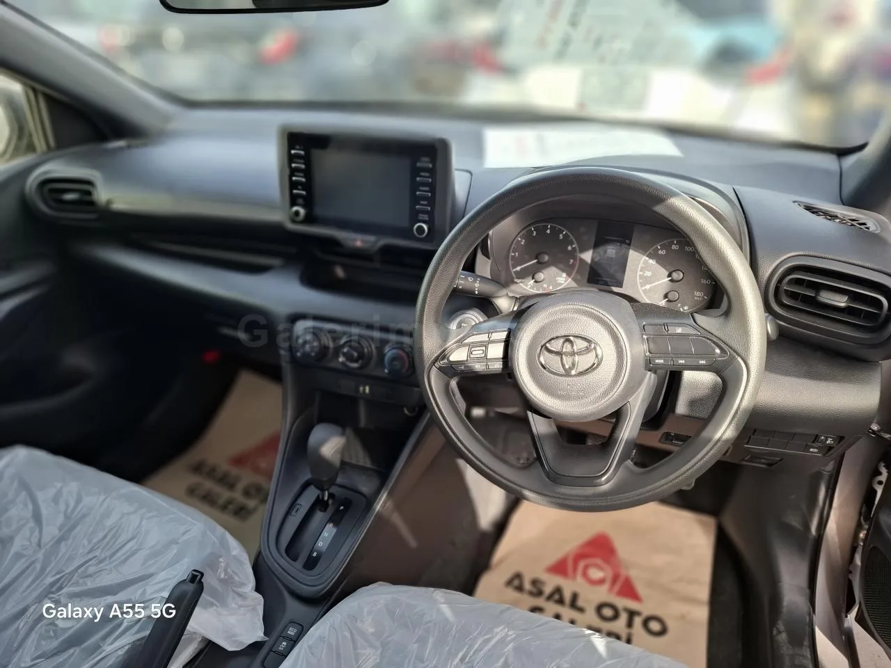 2023 Model Otomatik Toyota Yaris 1.0 İskele Satılık İkinci El | GalerimPlus - Thumbnail 6