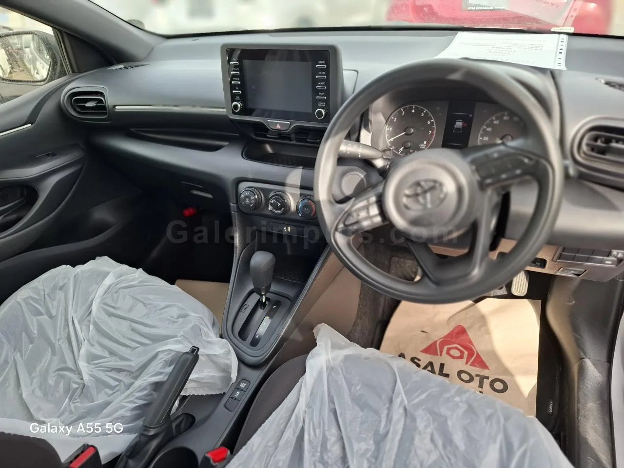 2023 Model Otomatik Toyota Yaris 1.0 İskele Satılık İkinci El | GalerimPlus - Thumbnail 7