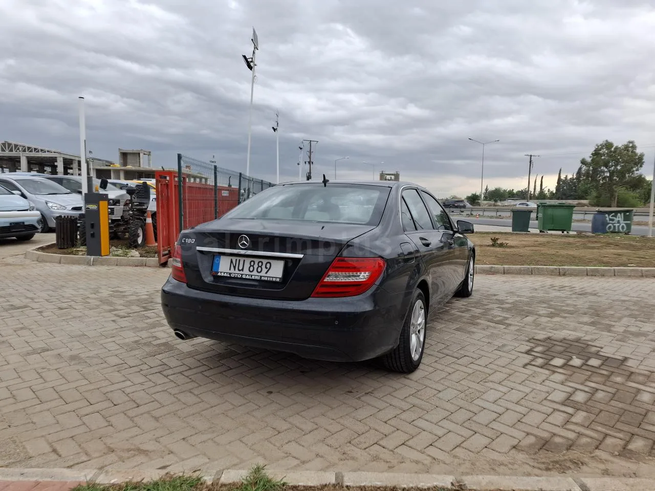 2013 Model Otomatik Mercedes-Benz C Serisi C 180 Lefkoşa Satılık İkinci El | GalerimPlus - Thumbnail 3