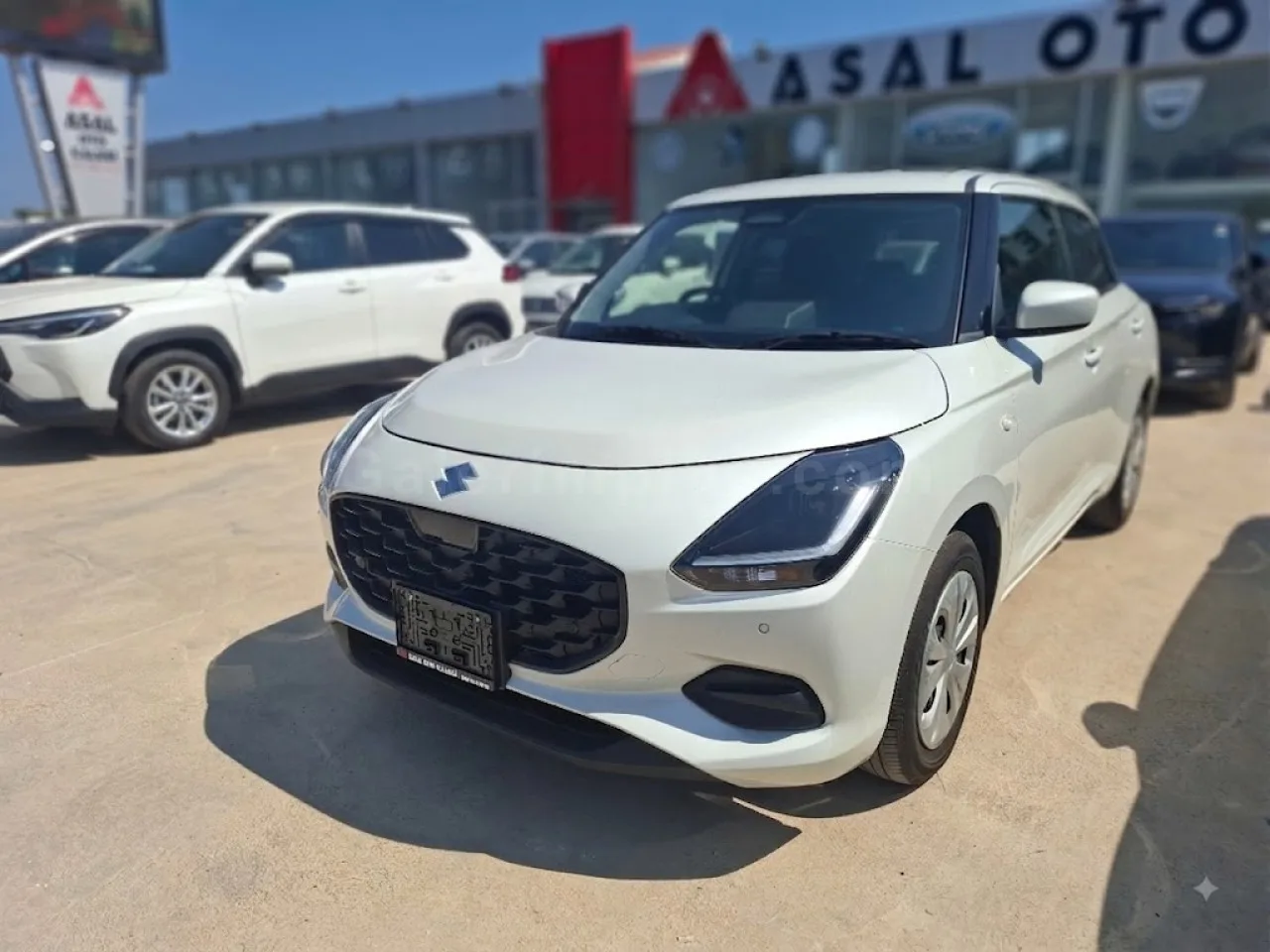 2024 Model Otomatik Suzuki Swift 1.2 İskele Satılık İkinci El | GalerimPlus - Thumbnail 2