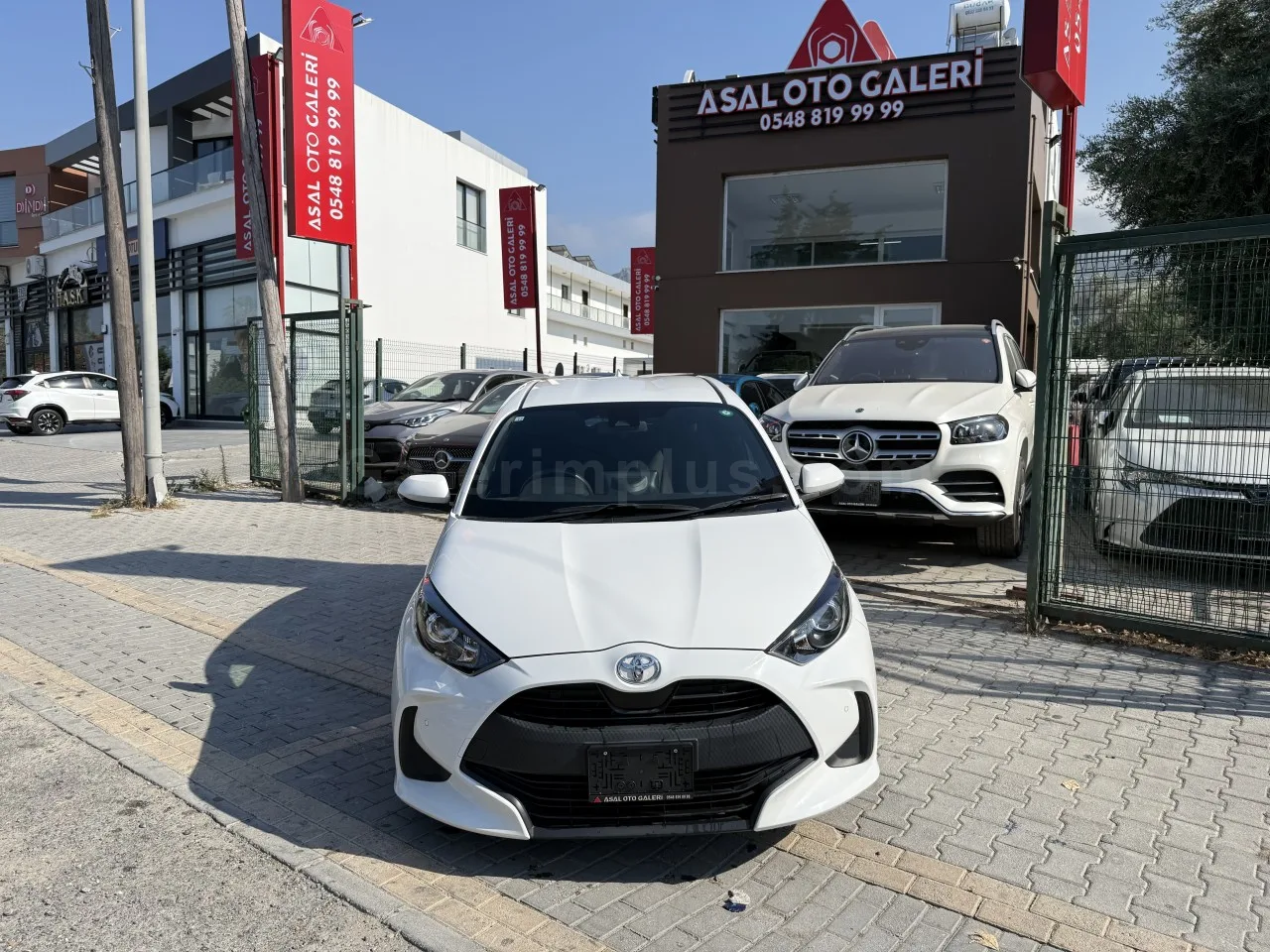 2021 Model Otomatik Toyota Yaris 1.0 Girne Satılık İkinci El | GalerimPlus - Thumbnail 3