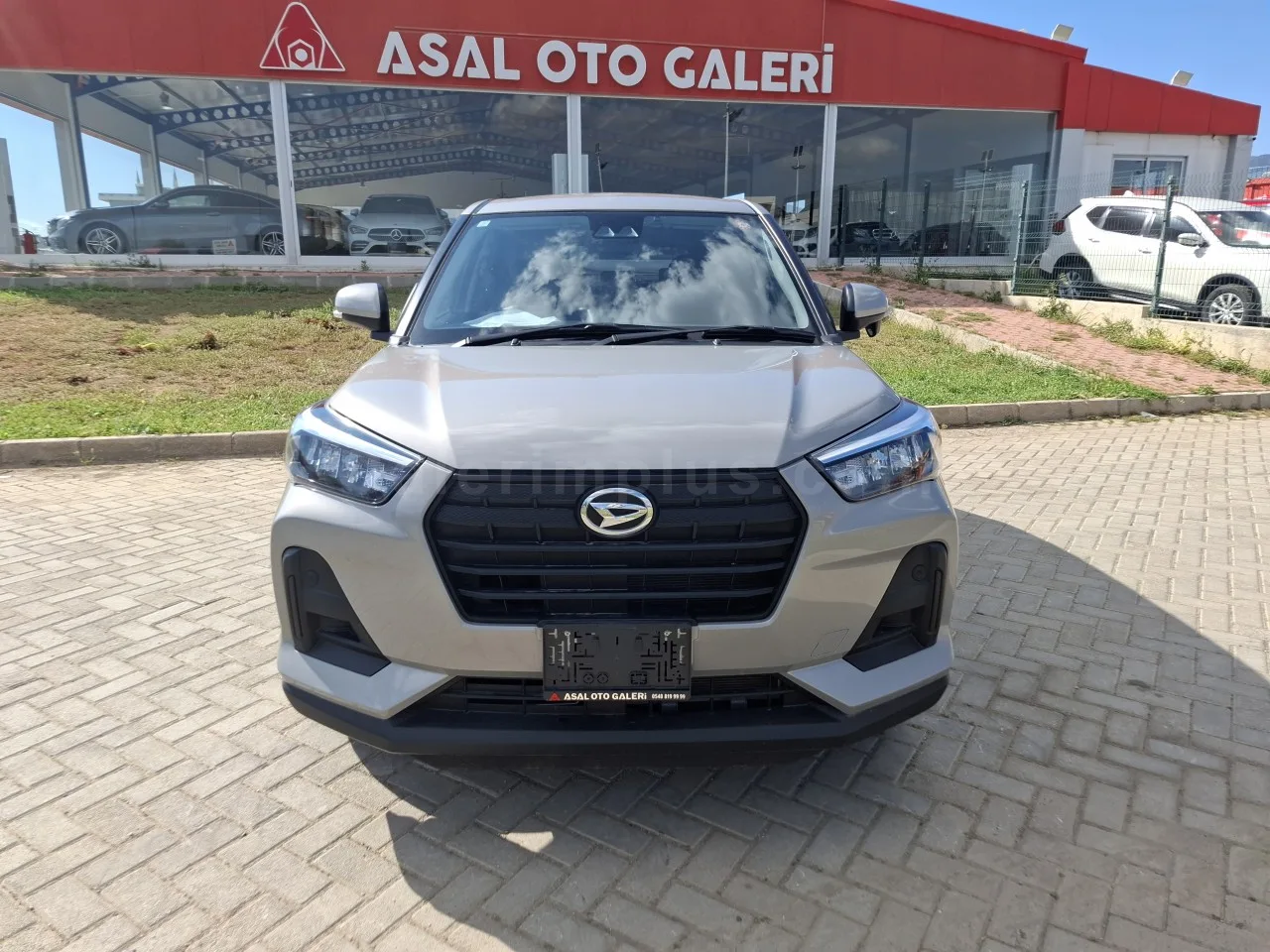 2024 Model Otomatik Daihatsu Rocky Lefkoşa Satılık İkinci El | GalerimPlus - Thumbnail 2