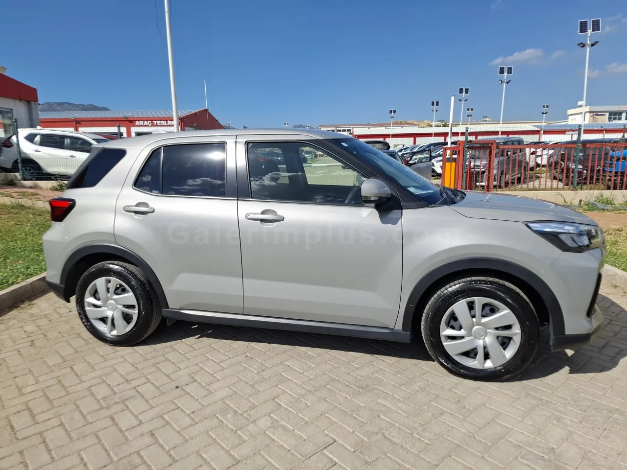 2024 Model Otomatik Daihatsu Rocky Lefkoşa Satılık İkinci El | GalerimPlus - Thumbnail 4