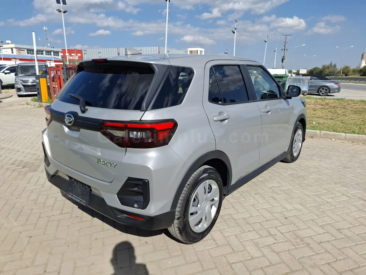 2024 Model Otomatik Daihatsu Rocky Lefkoşa Satılık İkinci El | GalerimPlus - Thumbnail 5