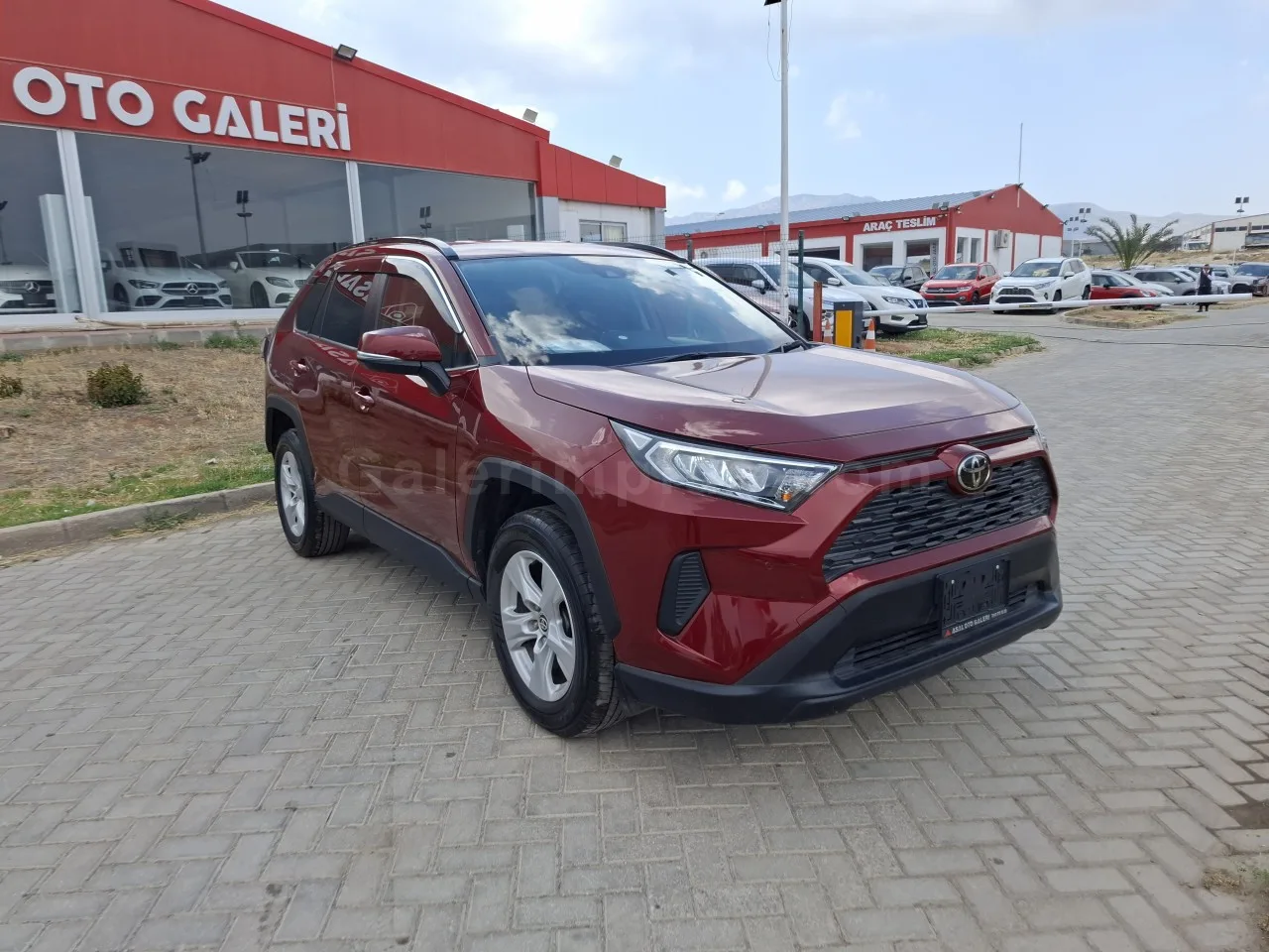 2021 Model Otomatik Toyota RAV4 2.0 Lefkoşa Satılık İkinci El | GalerimPlus - Thumbnail 3