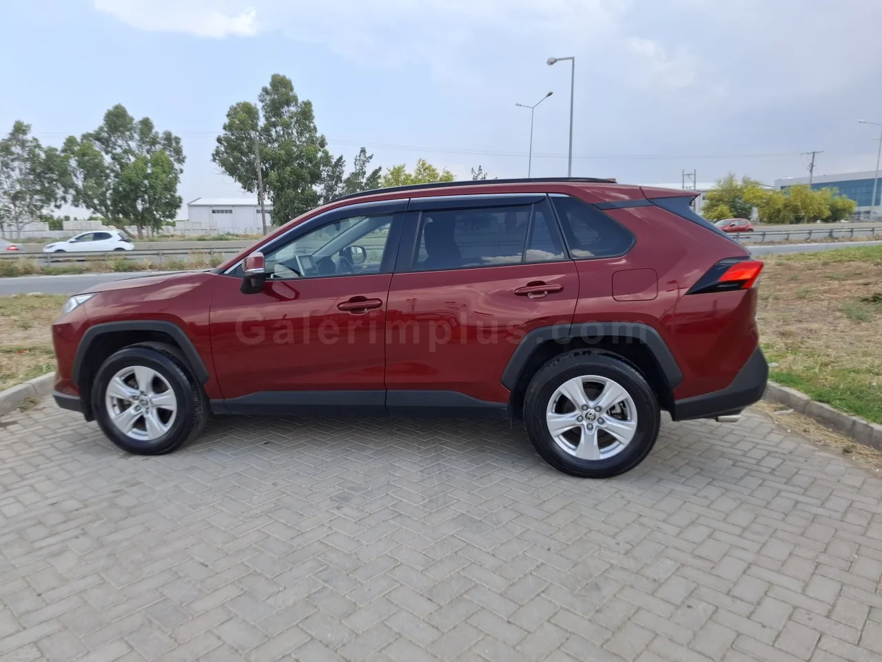 2021 Model Otomatik Toyota RAV4 2.0 Lefkoşa Satılık İkinci El | GalerimPlus - Thumbnail 8