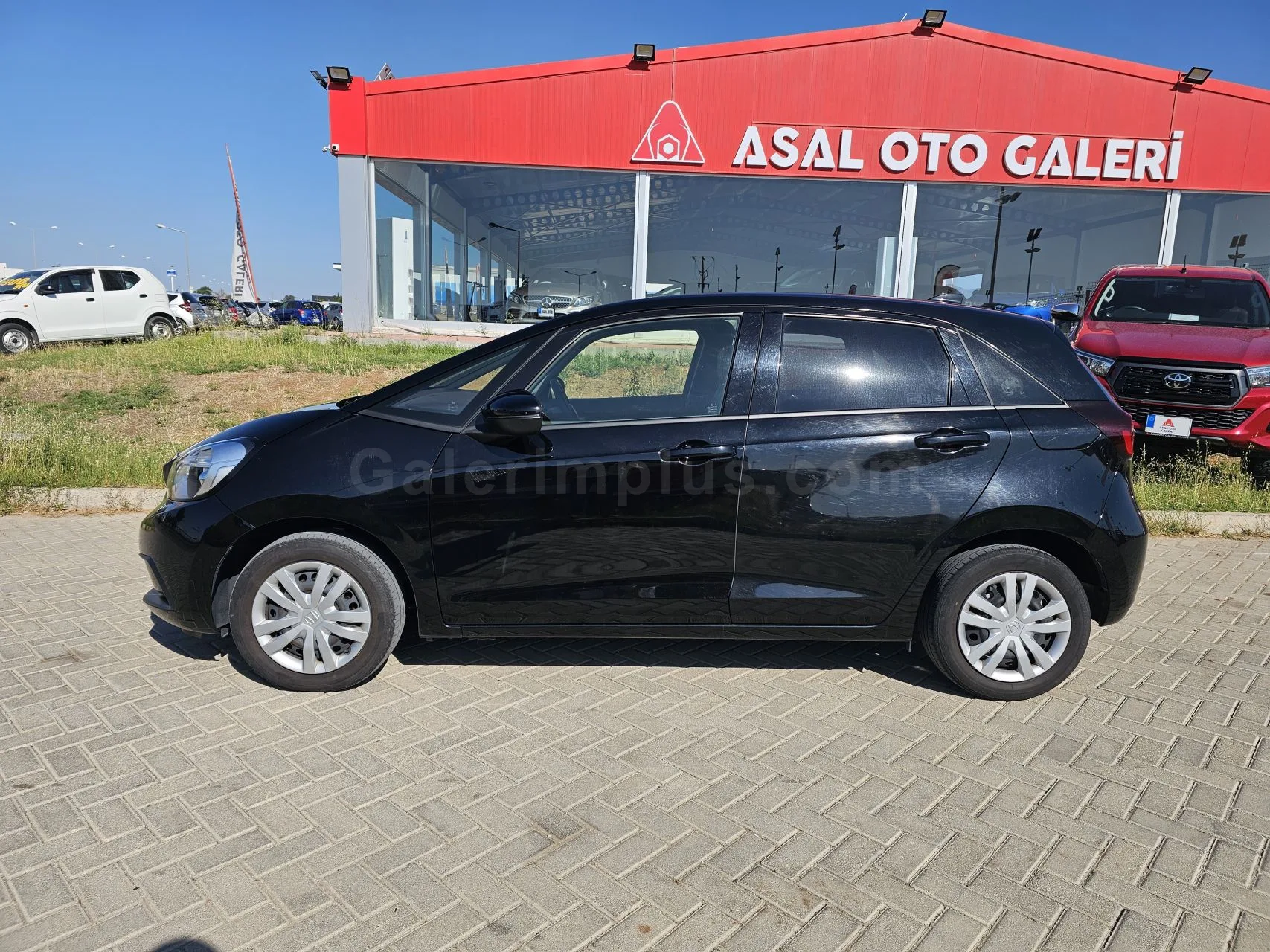2021 Model Otomatik Honda Fit 1.3 Automatic Lefkoşa Satılık İkinci El | GalerimPlus - Thumbnail 3