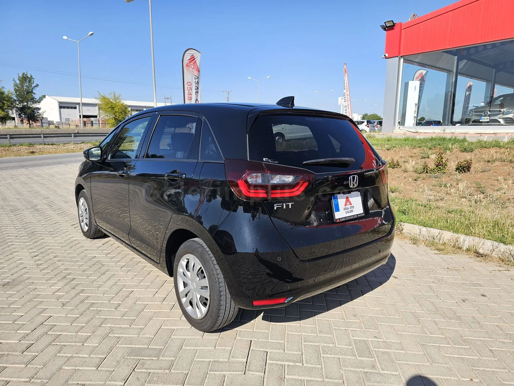 2021 Model Otomatik Honda Fit 1.3 Automatic Lefkoşa Satılık İkinci El | GalerimPlus - Thumbnail 4