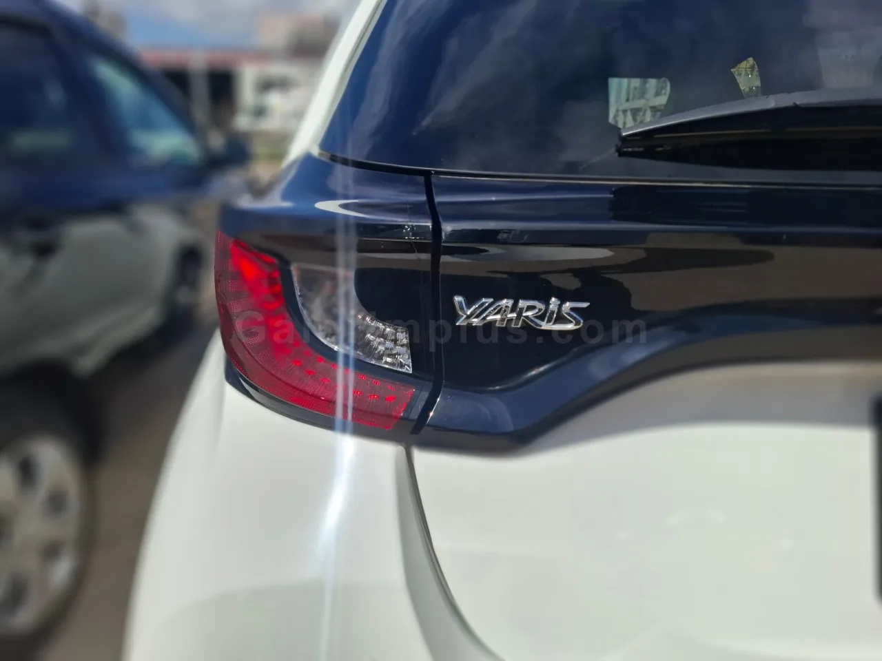 2022 Model Otomatik Toyota Yaris 1.0 İskele Satılık İkinci El | GalerimPlus - Thumbnail 6