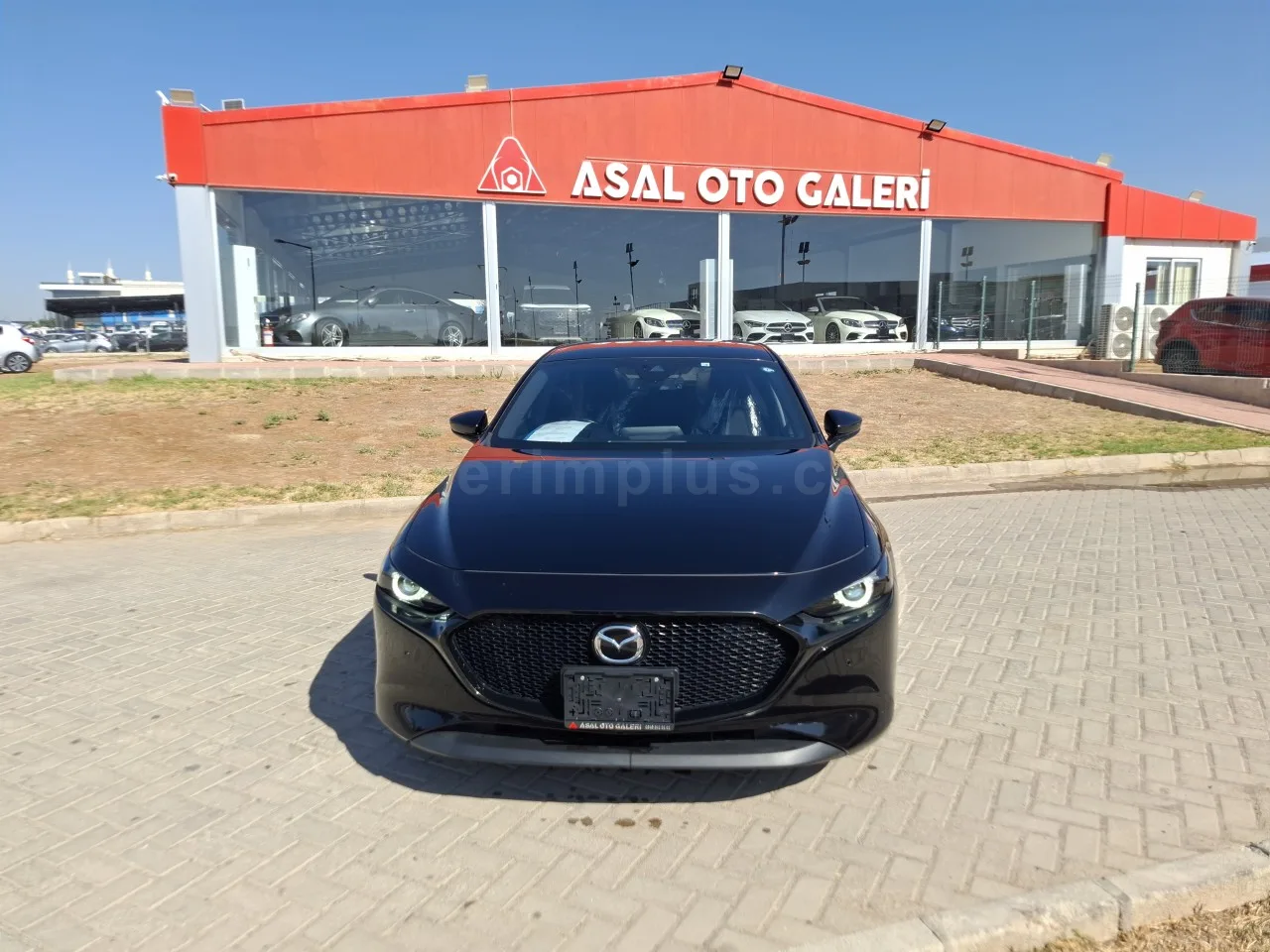 2022 Model Otomatik Mazda 3 1.8 Lefkoşa Satılık İkinci El | GalerimPlus - Thumbnail 2