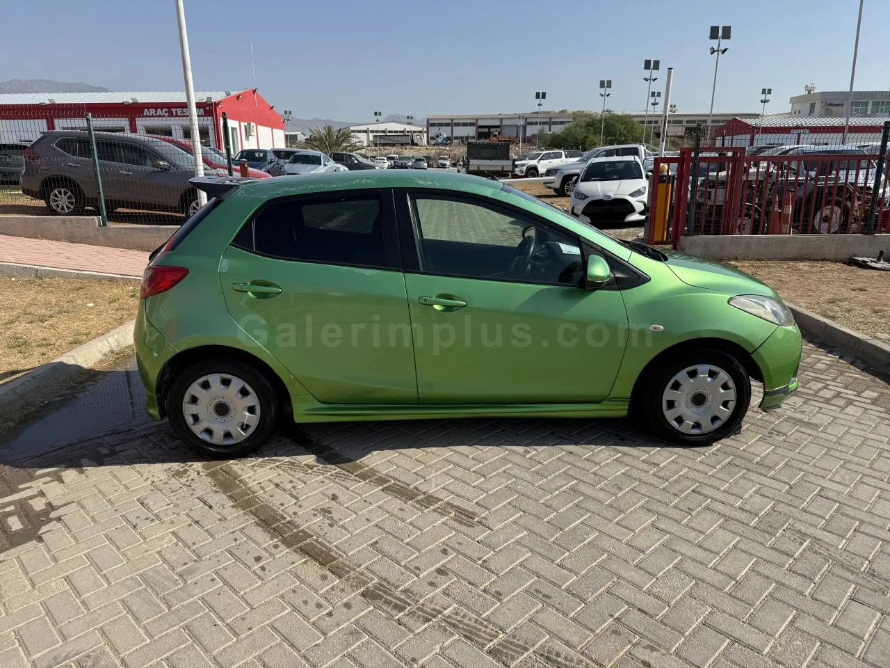 2007 Model Otomatik Mazda Demio 1.3 16V Lefkoşa Satılık İkinci El | GalerimPlus - Thumbnail 4