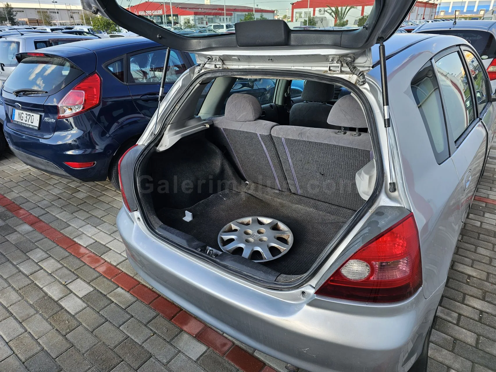 2003 Model Otomatik Honda Civic 1.5 Lefkoşa Satılık İkinci El | GalerimPlus - Thumbnail 2