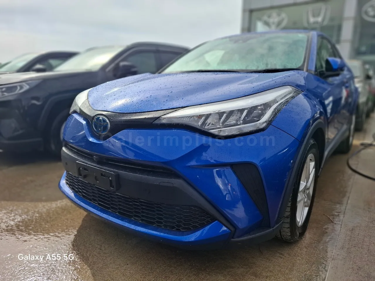 2022 Model Otomatik Toyota C-HR 1.8 Hybrid İskele Satılık İkinci El | GalerimPlus - Thumbnail 3
