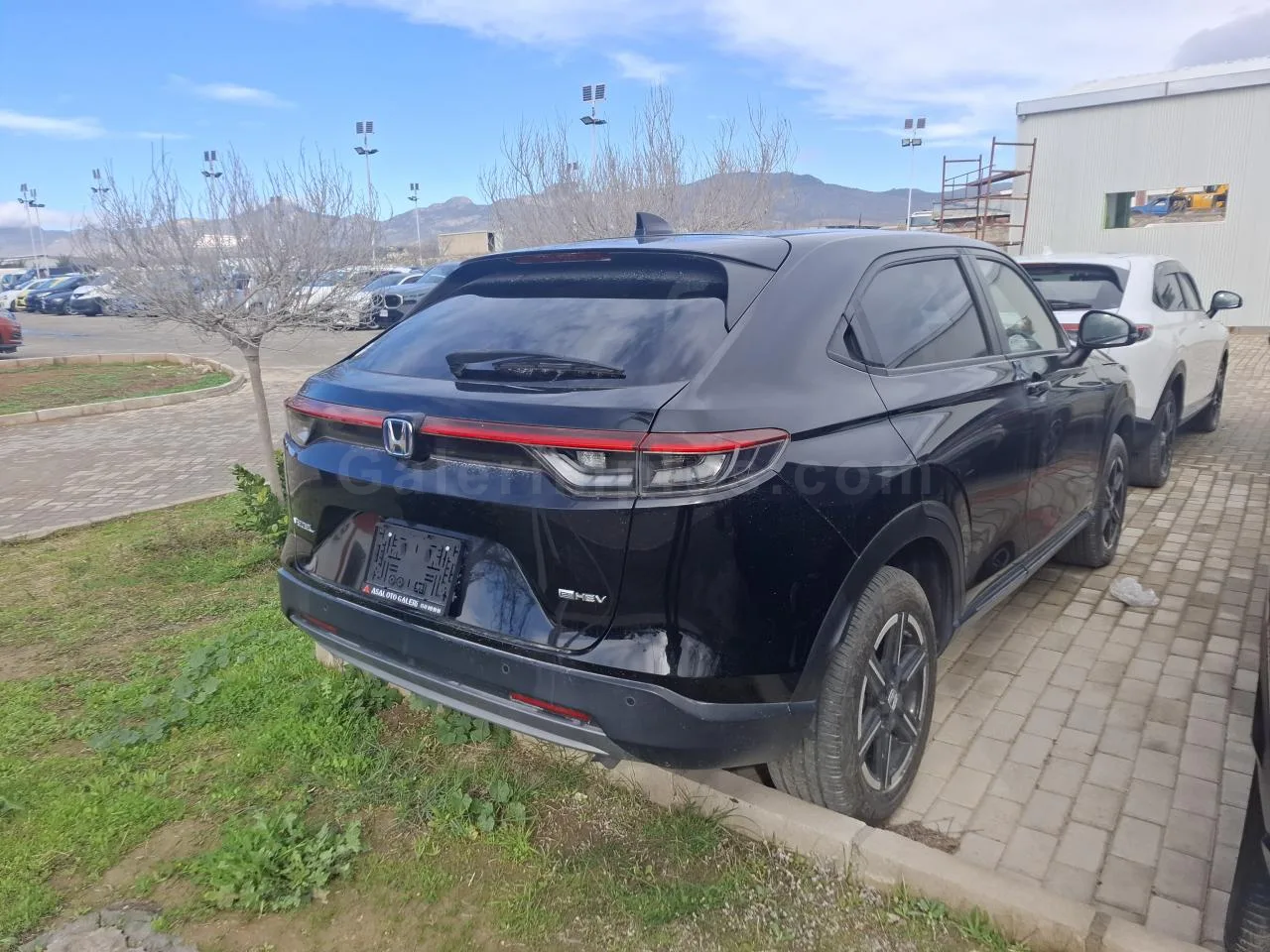 2021 Model Otomatik Honda Vezel 1.5 i-VTEC Hybrid Automatic Lefkoşa Satılık İkinci El | GalerimPlus - Thumbnail 3