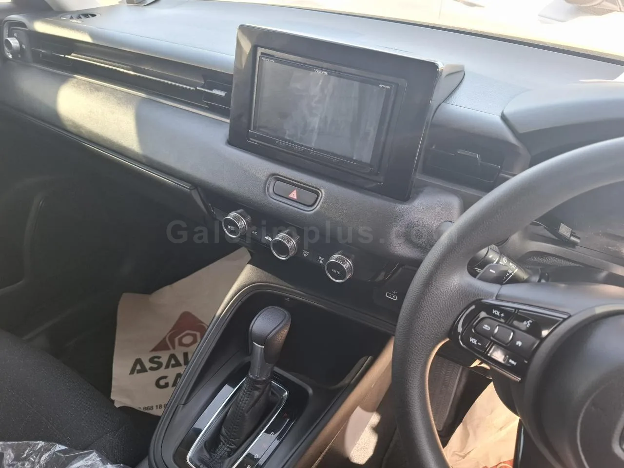 2021 Model Otomatik Honda Vezel 1.5 i-VTEC Hybrid Automatic Lefkoşa Satılık İkinci El | GalerimPlus - Thumbnail 7