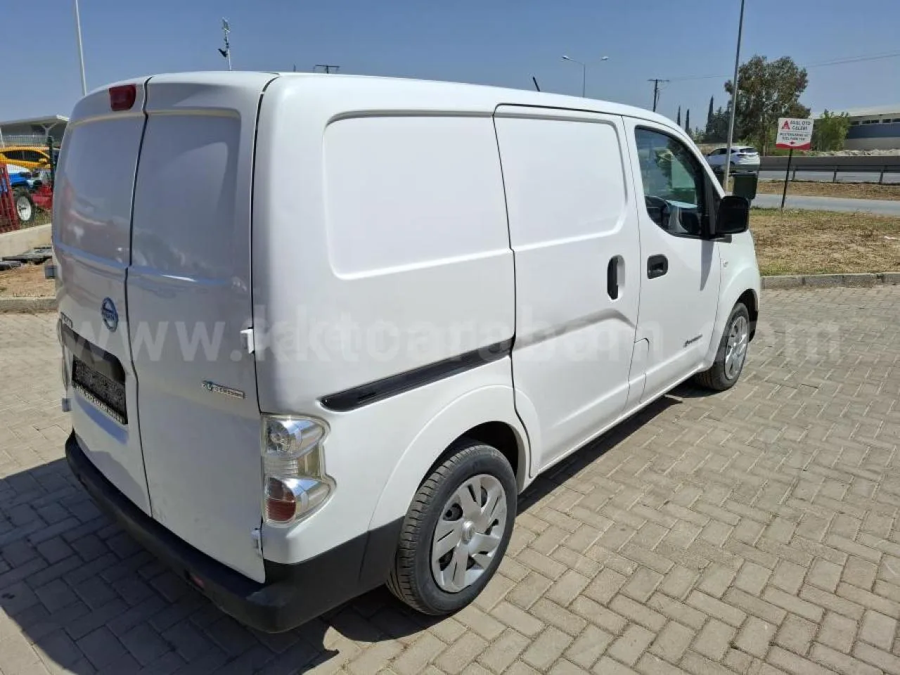 2015 Model Otomatik Nissan NV200 Lefkoşa Satılık İkinci El | GalerimPlus - Thumbnail 3