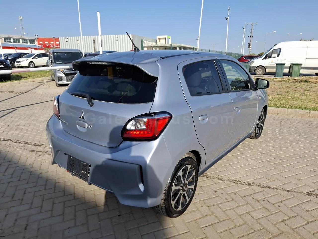 2022 Model Otomatik Mitsubishi Mirage 1.2 Mivec Lefkoşa Satılık İkinci El | GalerimPlus - Thumbnail 4