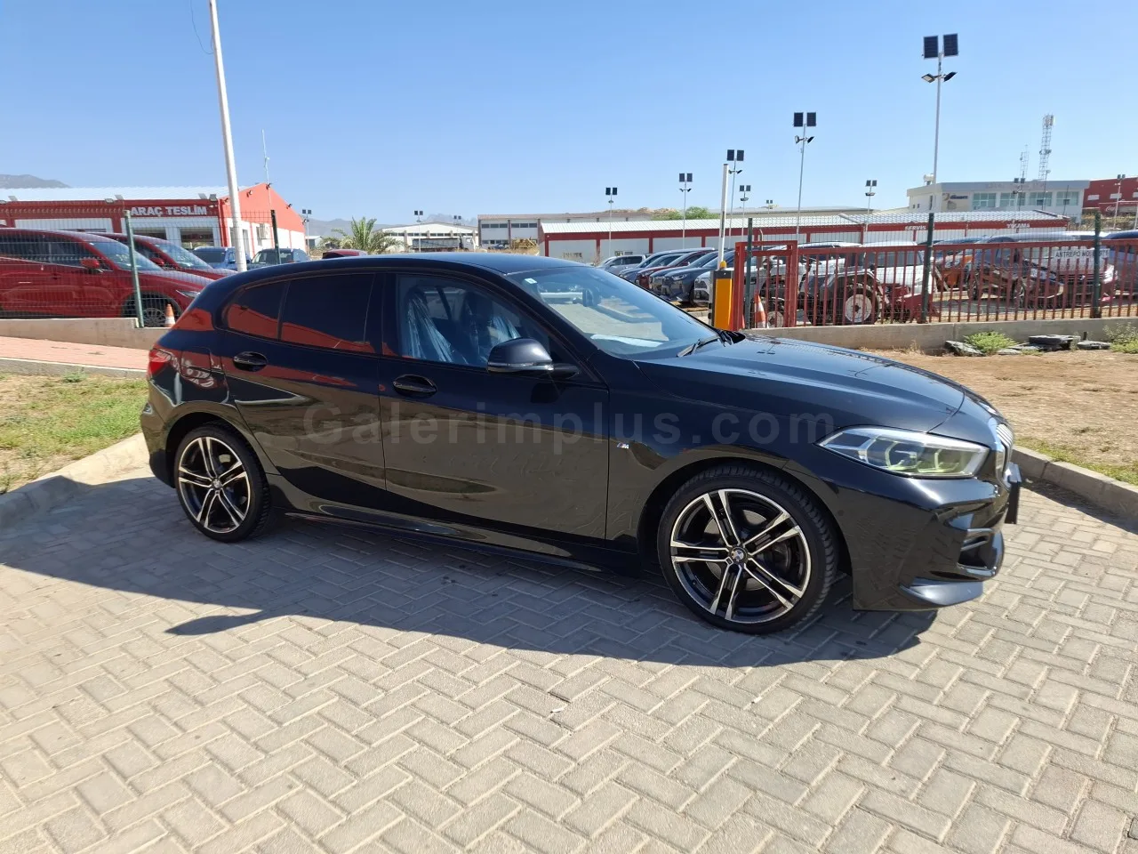 2022 Model Otomatik BMW 1 Serisi 118d Lefkoşa Satılık İkinci El | GalerimPlus - Thumbnail 3