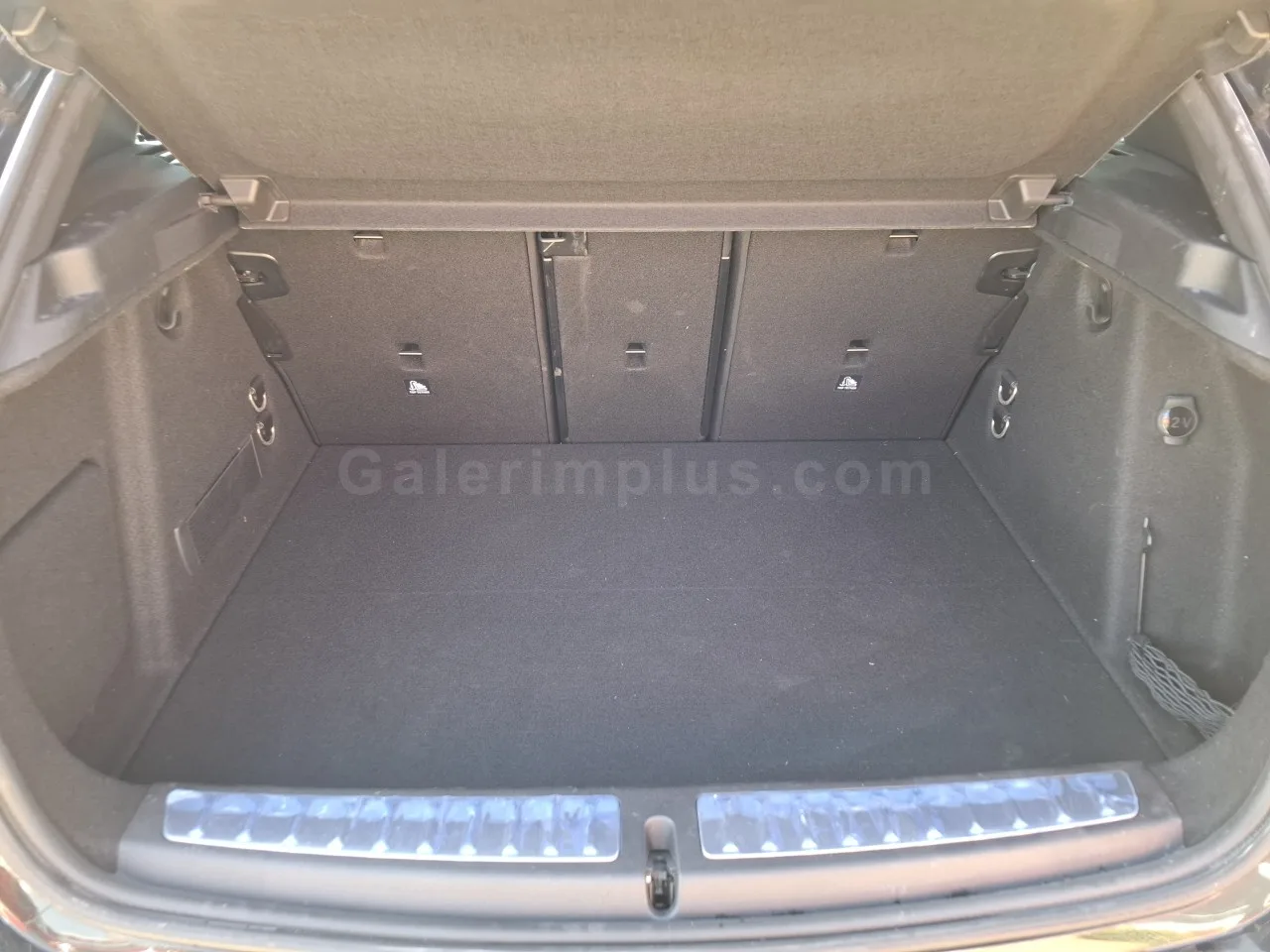 2022 Model Otomatik BMW 1 Serisi 118d Lefkoşa Satılık İkinci El | GalerimPlus - Thumbnail 8