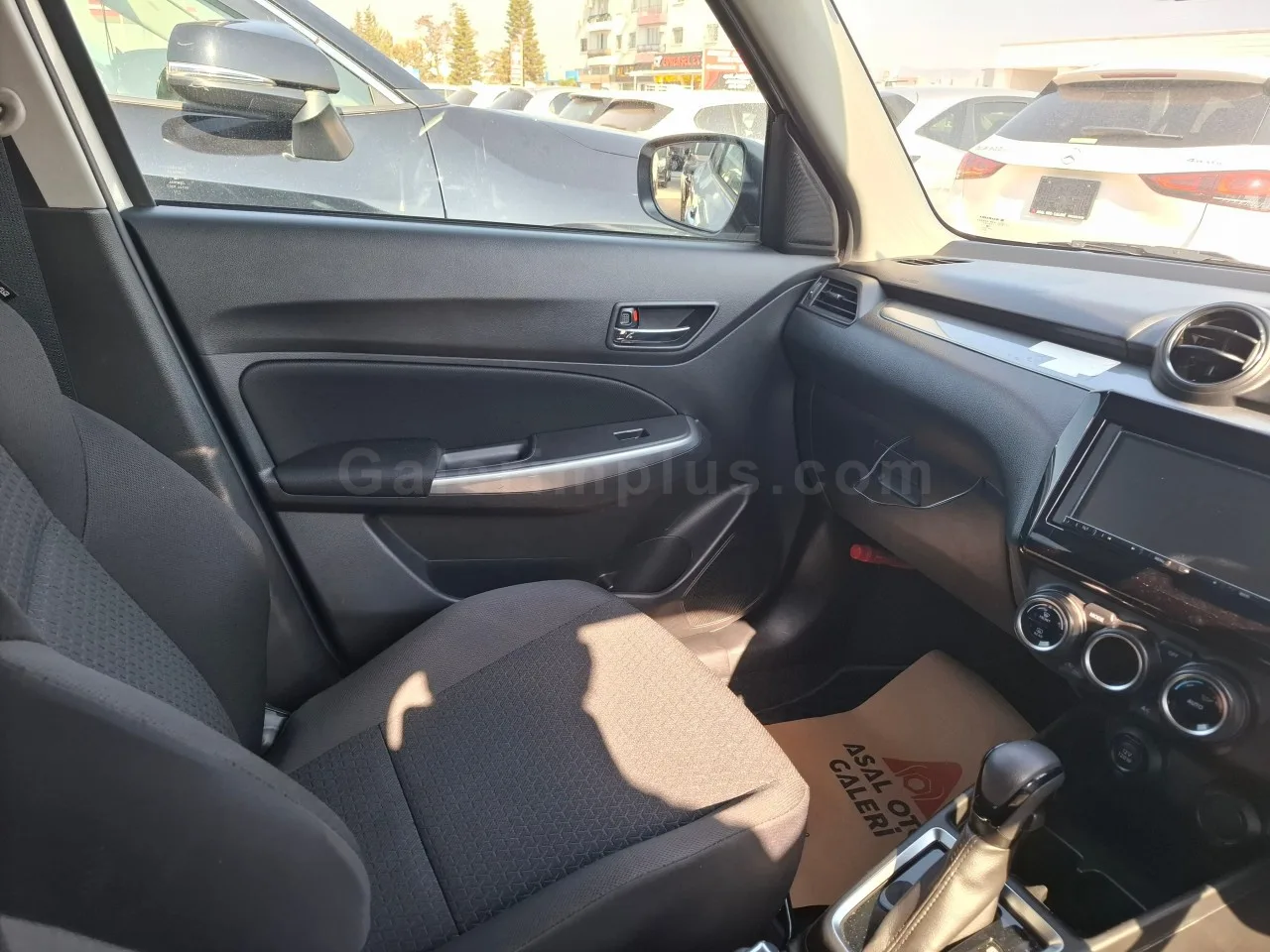 2023 Model Otomatik Suzuki Swift 1.2 İskele Satılık İkinci El | GalerimPlus - Thumbnail 8