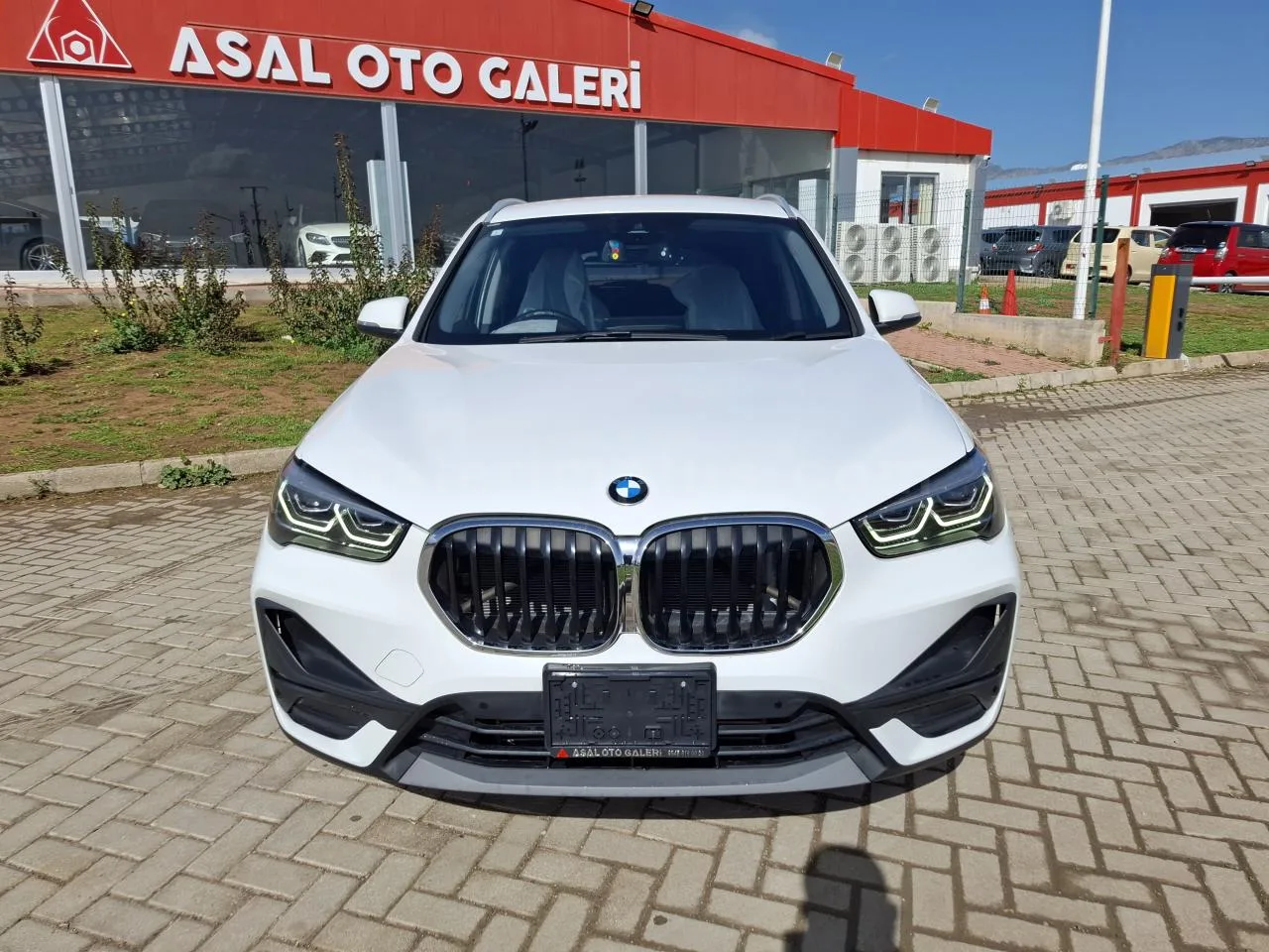 2021 Model Otomatik BMW X1 18d xDrive Lefkoşa Satılık İkinci El | GalerimPlus - Thumbnail 2