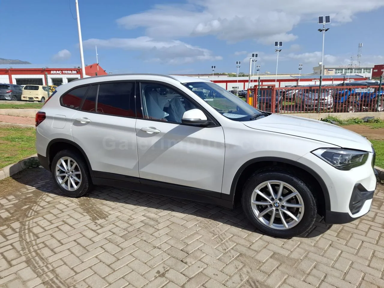 2021 Model Otomatik BMW X1 18d xDrive Lefkoşa Satılık İkinci El | GalerimPlus - Thumbnail 4