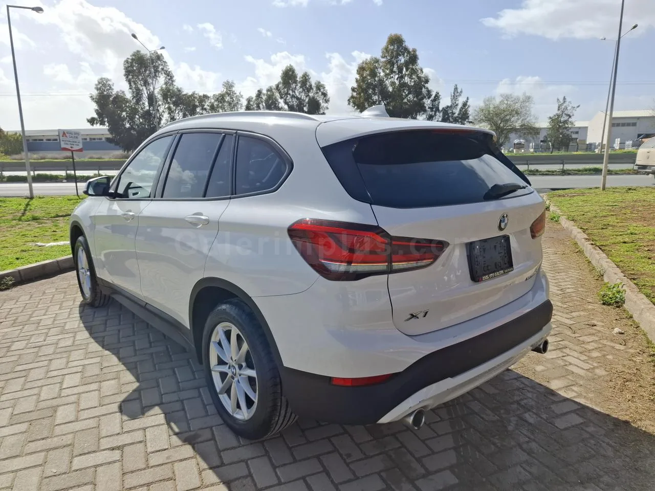 2021 Model Otomatik BMW X1 18d xDrive Lefkoşa Satılık İkinci El | GalerimPlus - Thumbnail 7