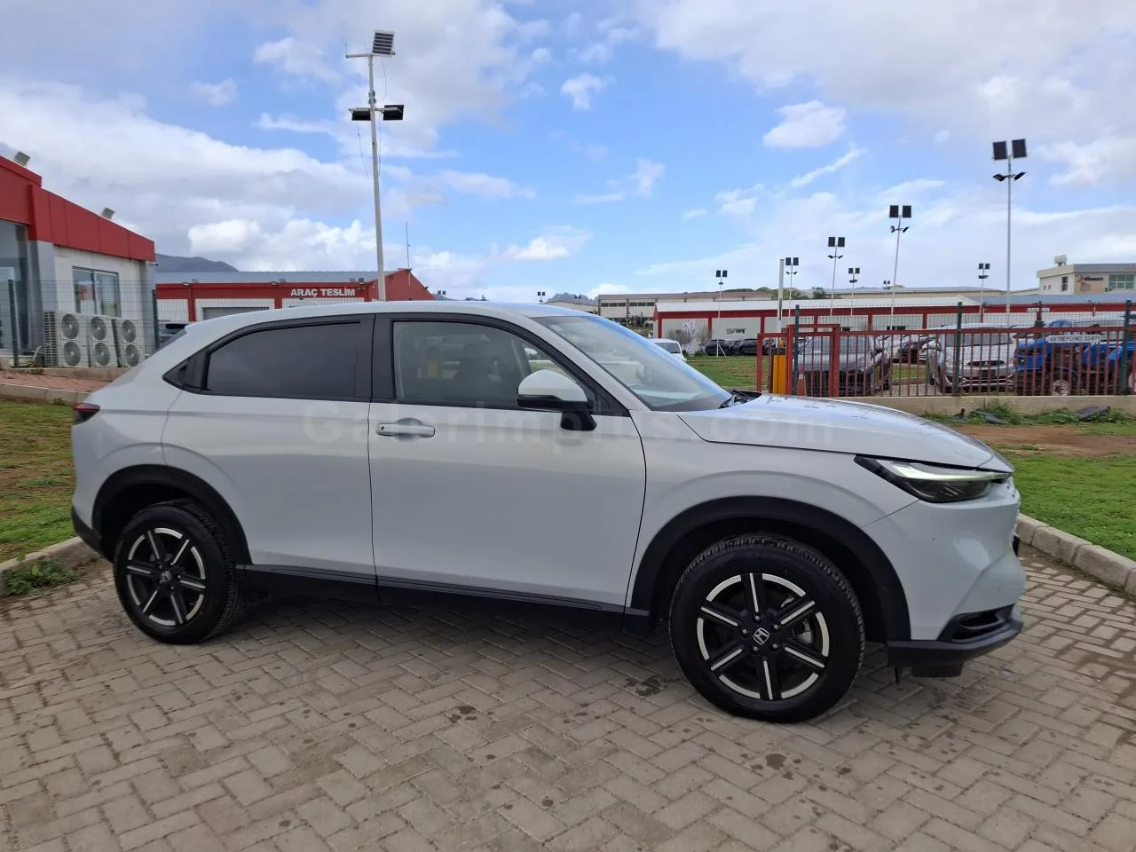 2022 Model Otomatik Honda Vezel 1.5 i-VTEC Hybrid Automatic Lefkoşa Satılık İkinci El | GalerimPlus - Thumbnail 7