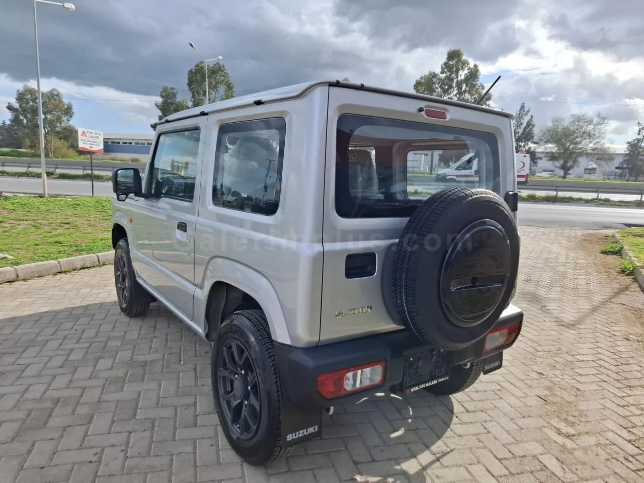 2021 Model Otomatik Suzuki Jimny XC Lefkoşa Satılık İkinci El | GalerimPlus - Thumbnail 6
