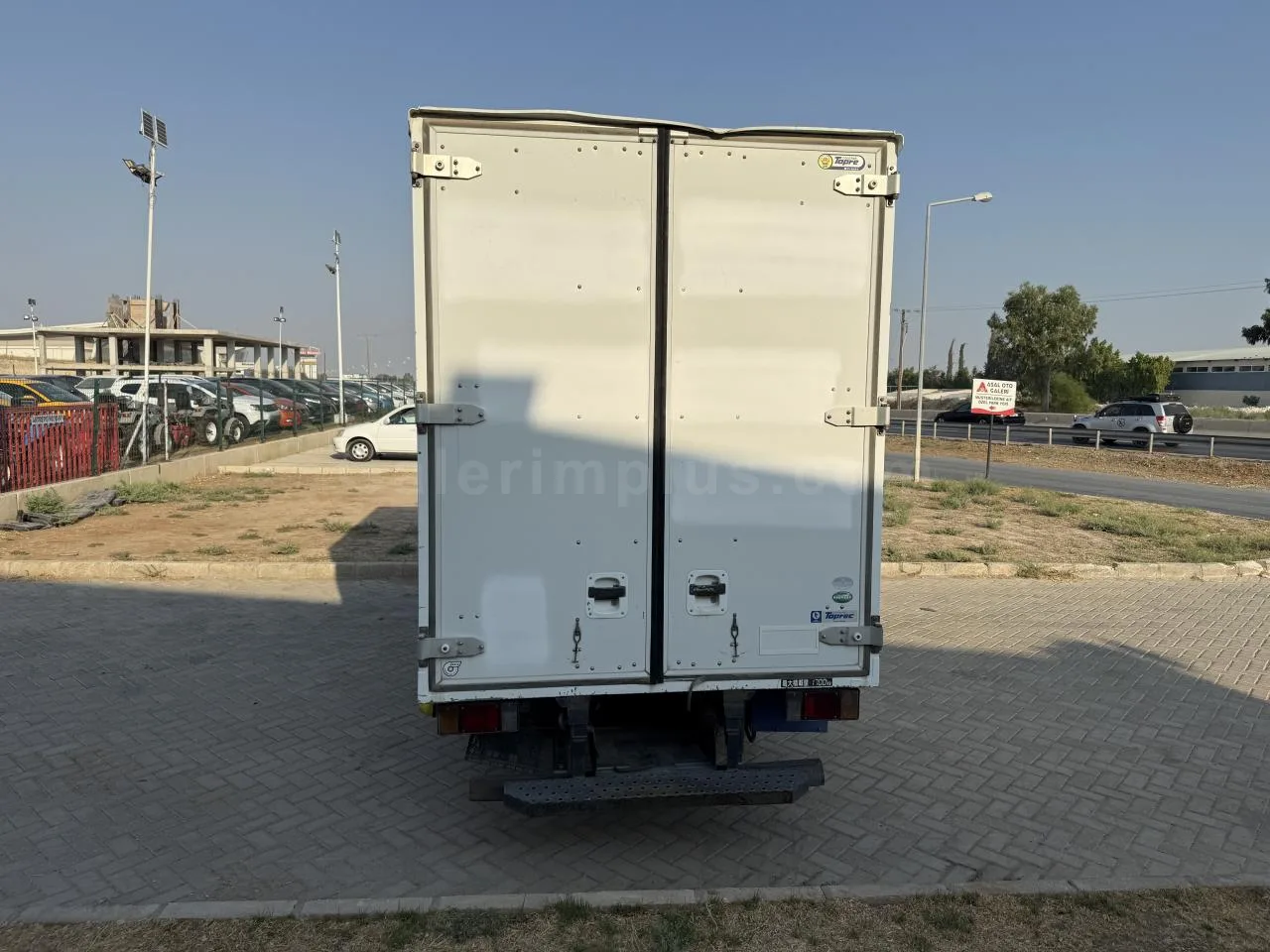 2009 Model Otomatik Kamyon & Kamyonet Isuzu Elf Lefkoşa Satılık İkinci El | GalerimPlus - Thumbnail 6