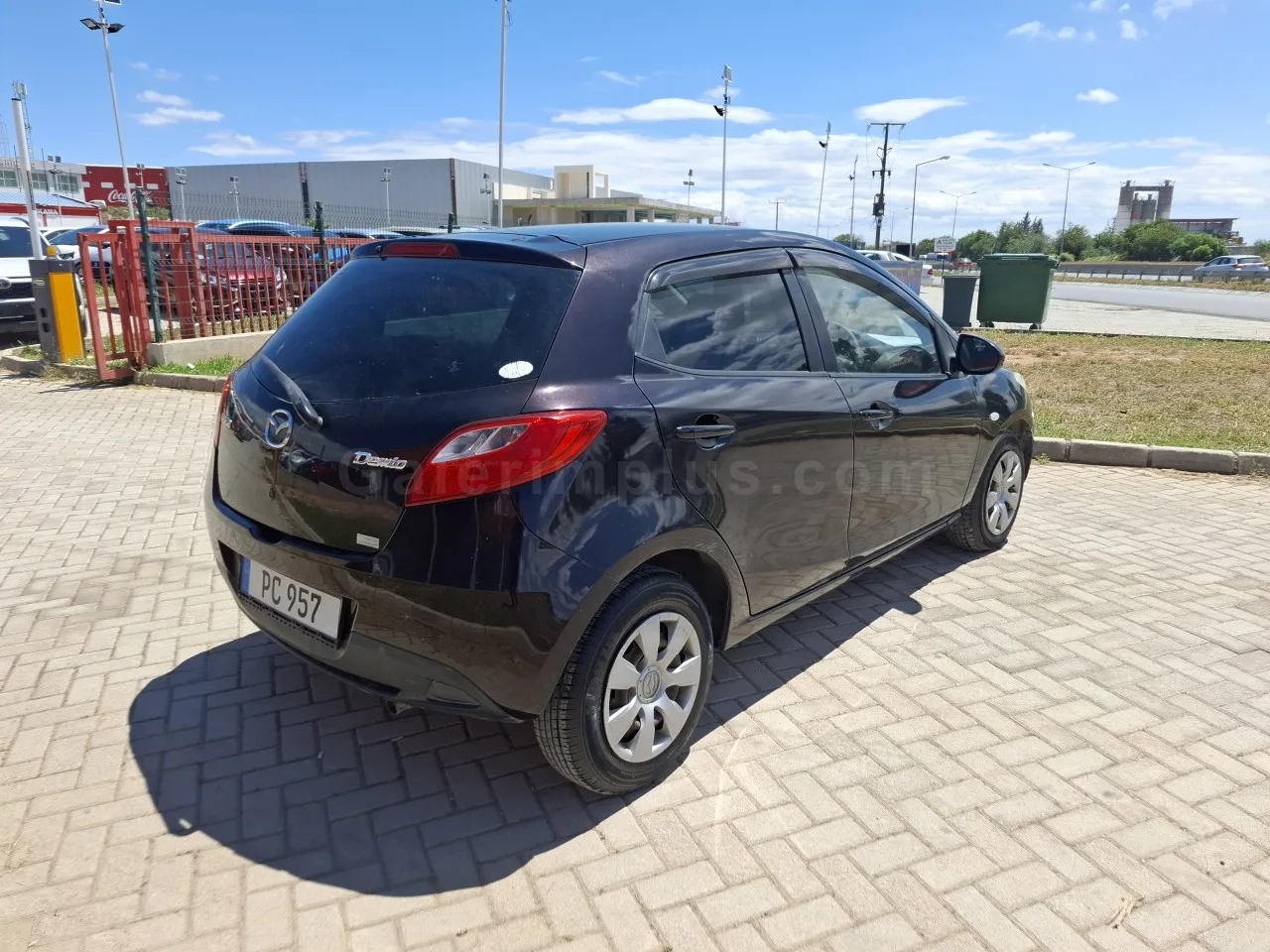 2012 Model Otomatik Mazda Demio 1.3 16V Lefkoşa Satılık İkinci El | GalerimPlus - Thumbnail 5