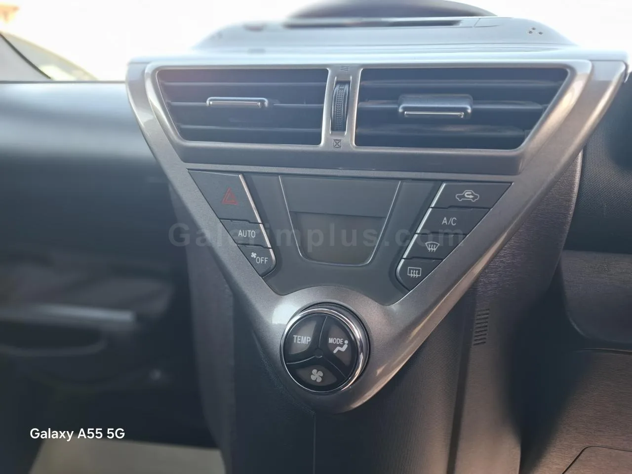 2010 Model Otomatik Toyota iQ 1.0 VVT-i İskele Satılık İkinci El | GalerimPlus - Thumbnail 8