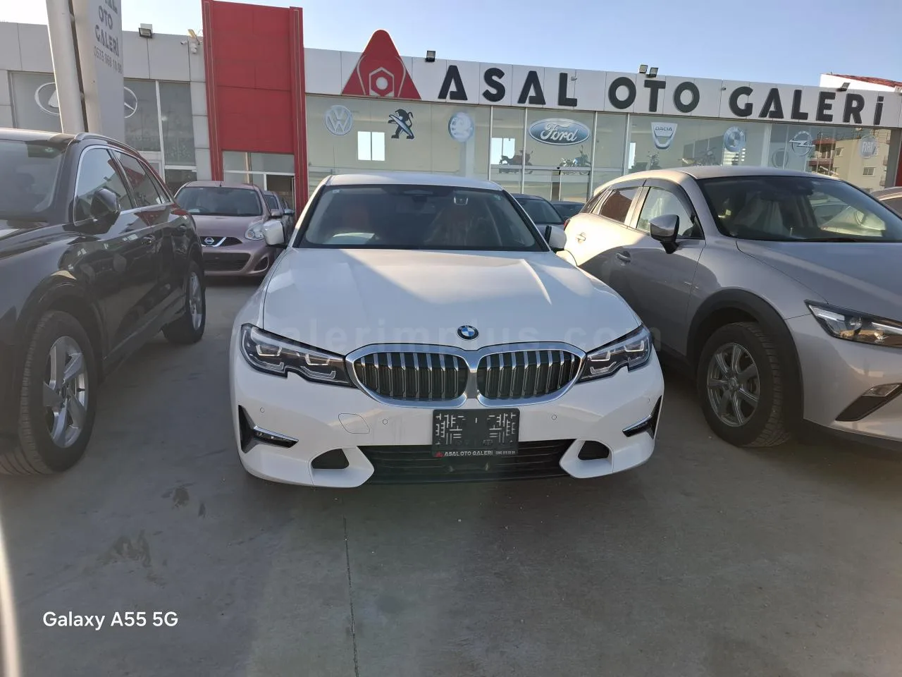 2021 BMW 3 Serisi 318i HYBRID AUTOMATIC İskele İlan görseli - GalerimPlus