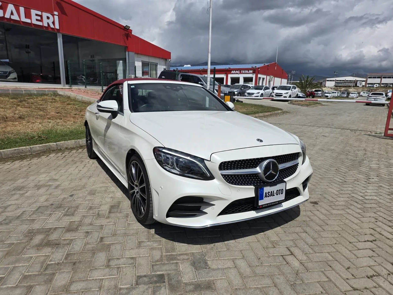 2021 Mercedes-Benz C Serisi C 180 GASOLINE AUTOMATIC Lefkoşa İlan görseli - GalerimPlus
