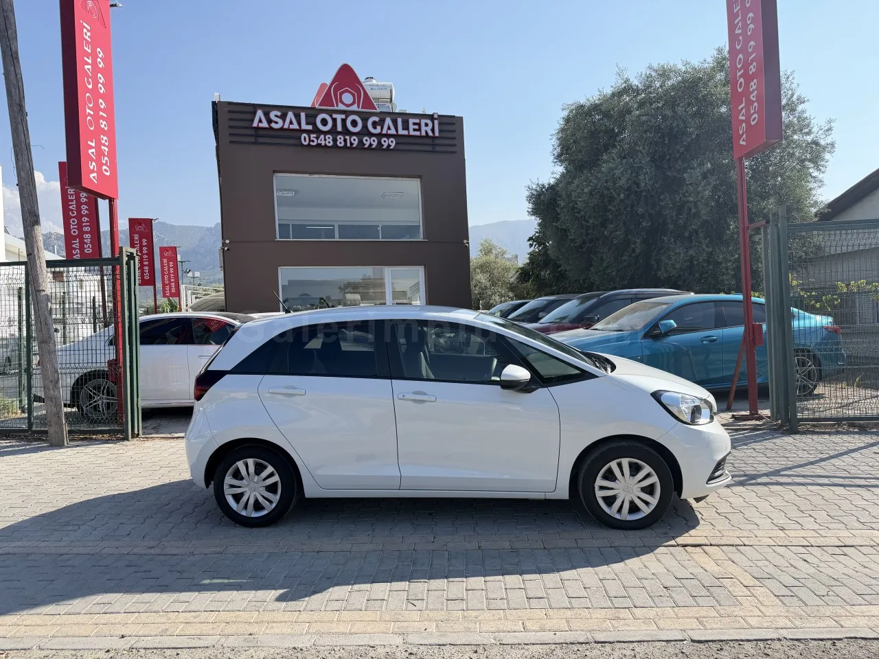 2024 Model Otomatik Honda Fit 1.5 Automatic Girne Satılık İkinci El | GalerimPlus - Thumbnail 4