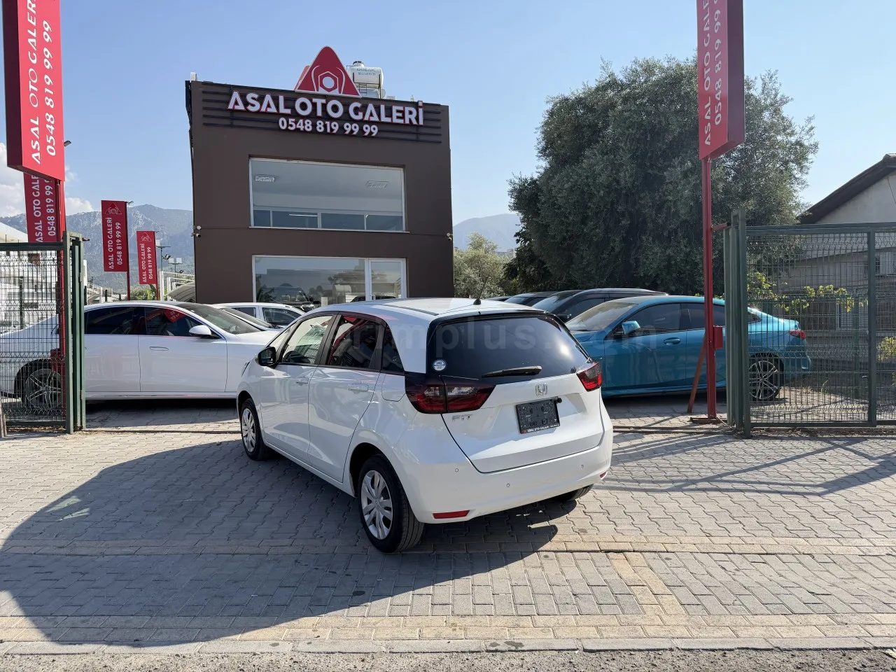 2024 Model Otomatik Honda Fit 1.5 Automatic Girne Satılık İkinci El | GalerimPlus - Thumbnail 6
