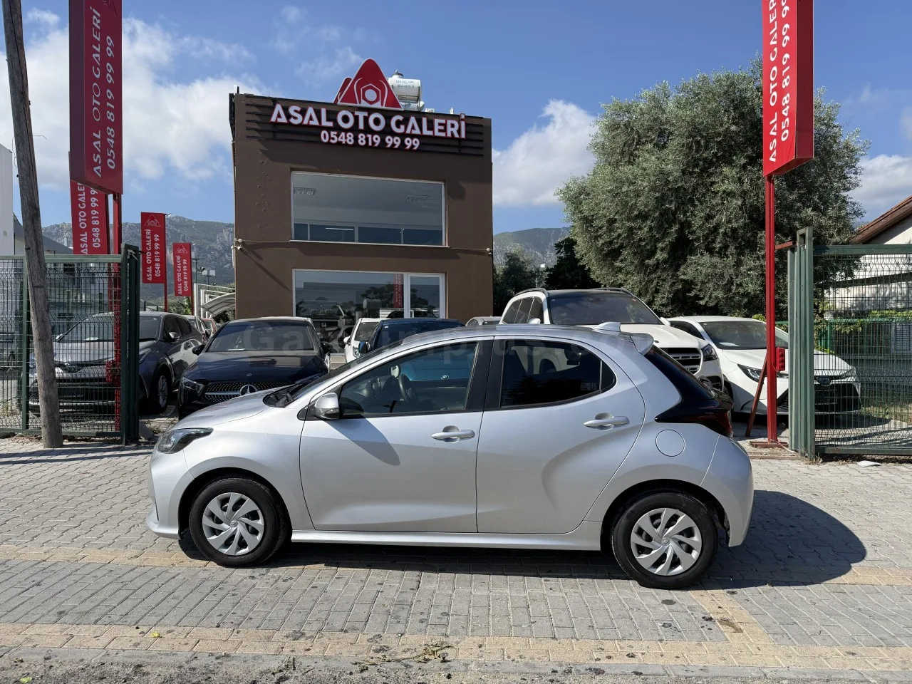 2021 Model Otomatik Toyota Yaris 1.0 Girne Satılık İkinci El | GalerimPlus - Thumbnail 7
