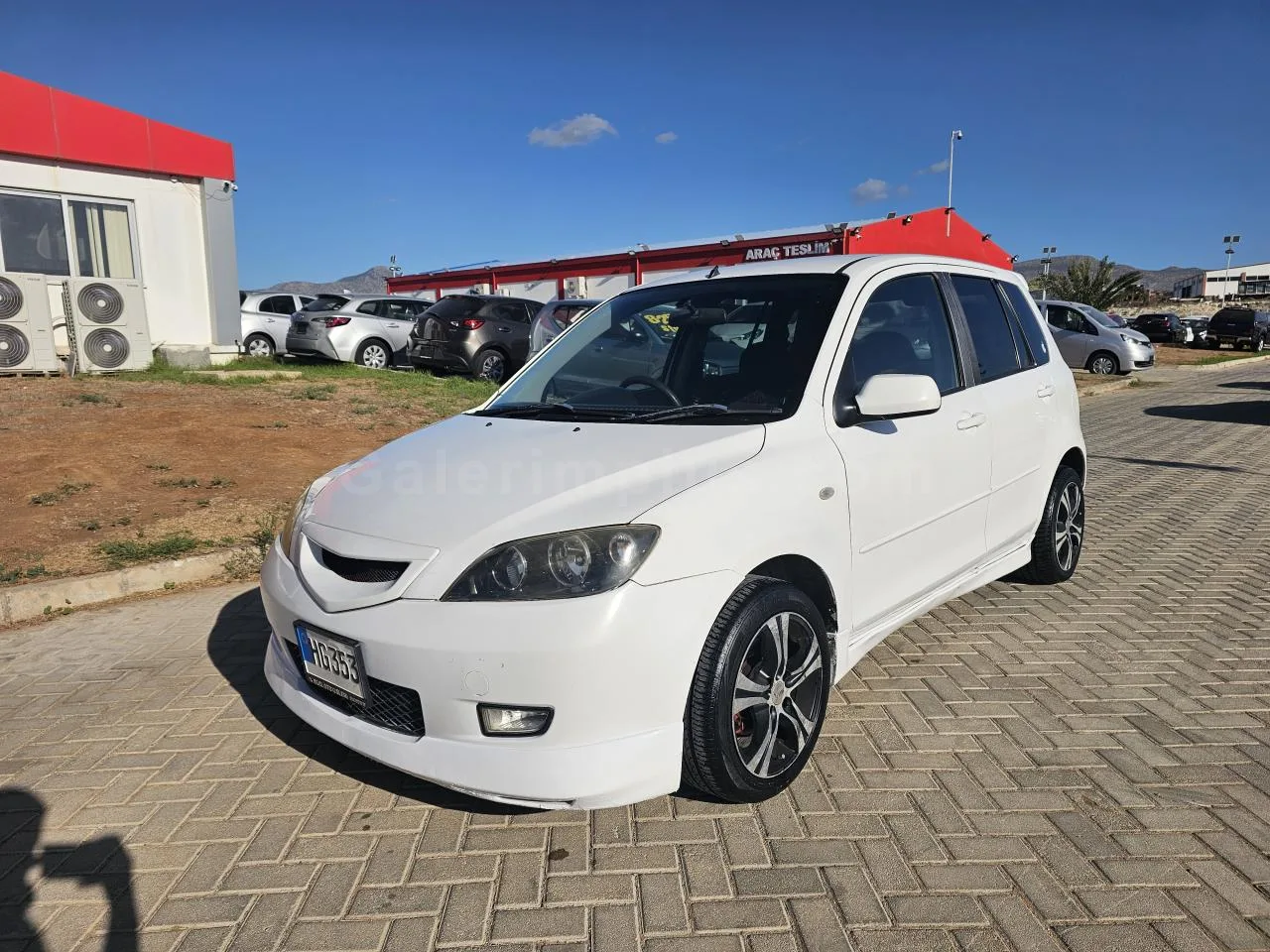 2002 Model Otomatik Mazda Demio 1.5 Lefkoşa Satılık İkinci El | GalerimPlus - Thumbnail 2