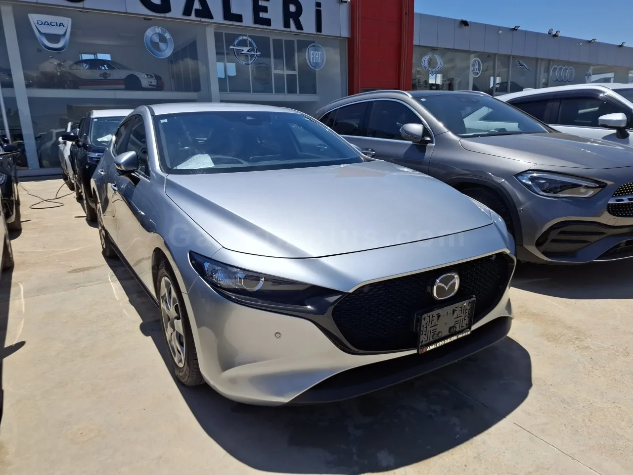 2022 Mazda 3 1.5 SkyActive-G GASOLINE AUTOMATIC İskele İlan görseli - GalerimPlus